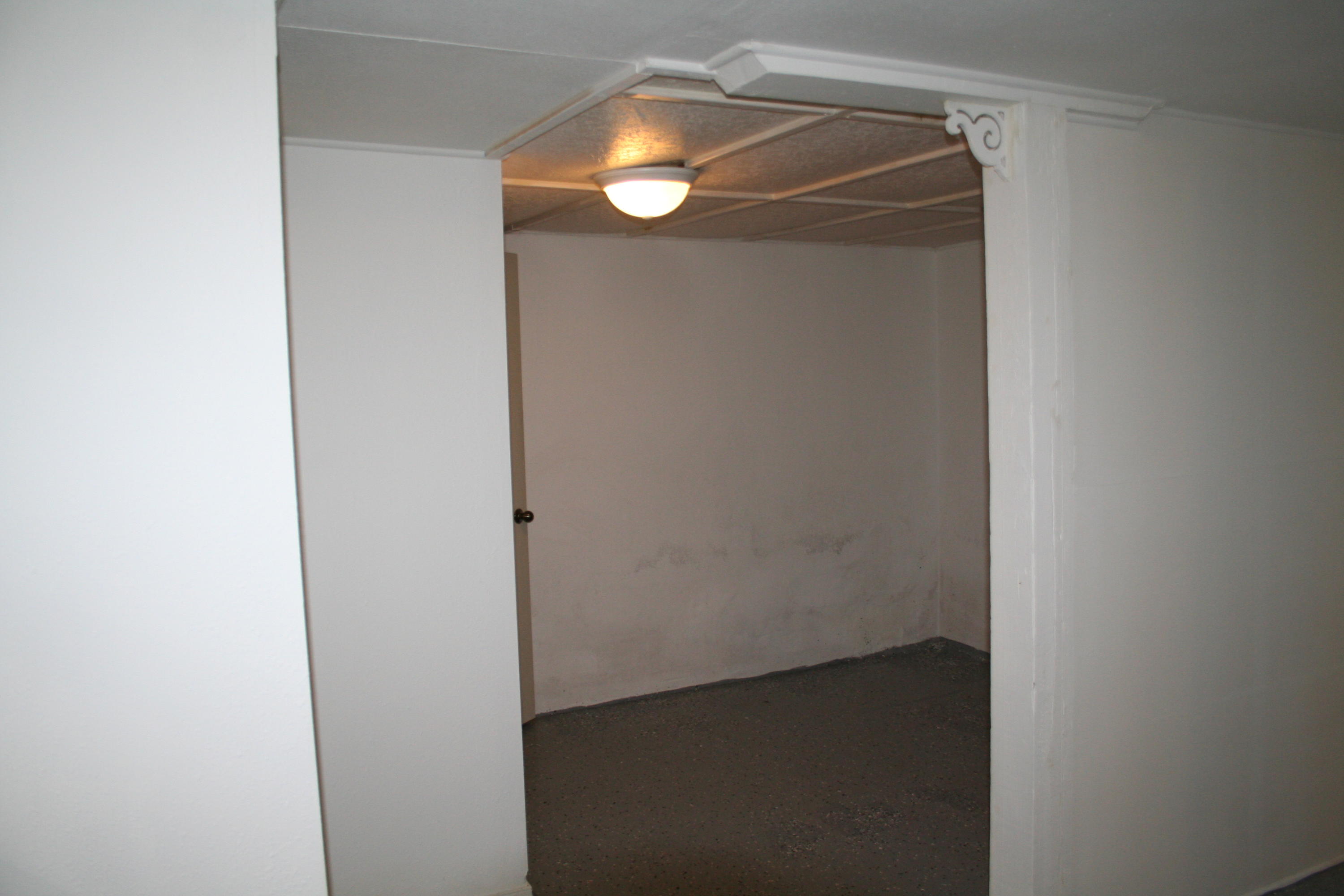 605 N Duff St