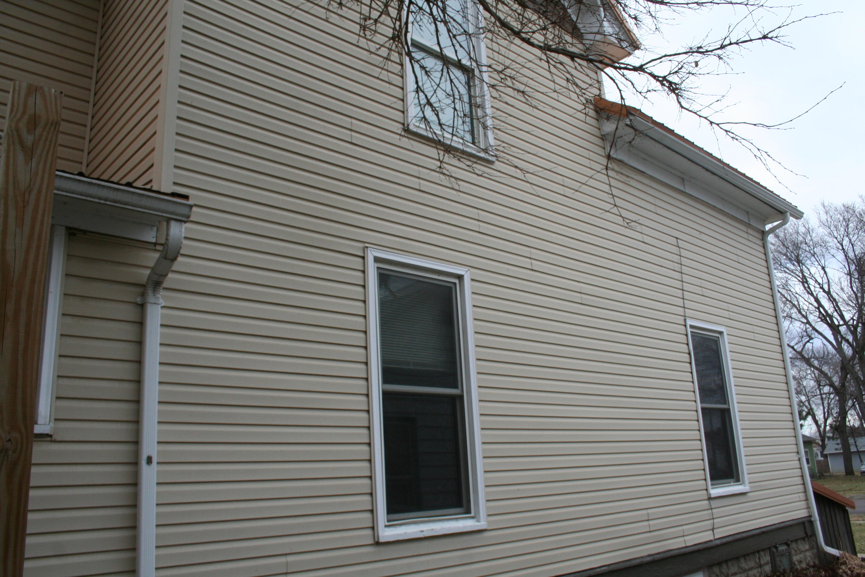 605 N Duff St
