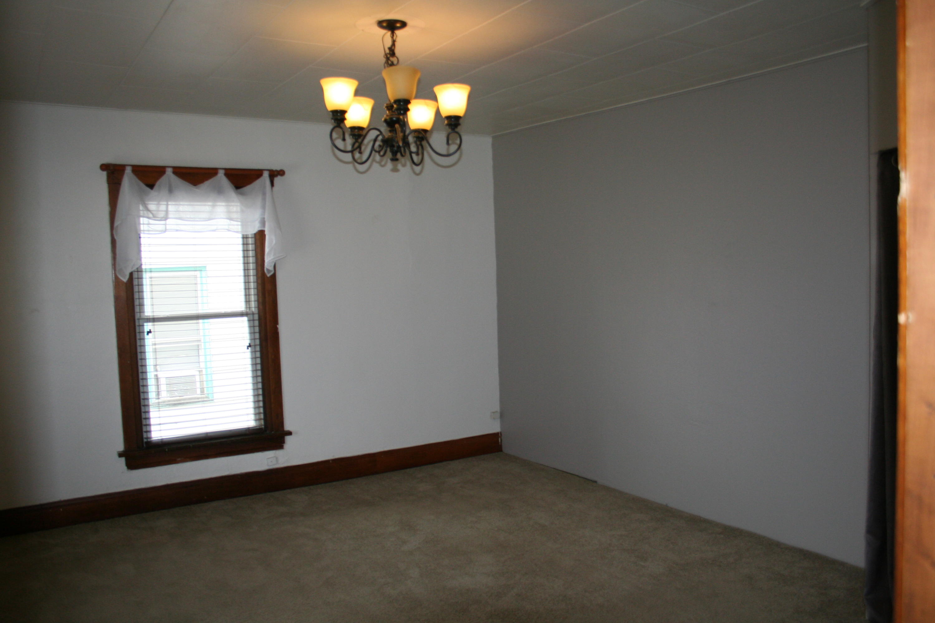 605 N Duff St