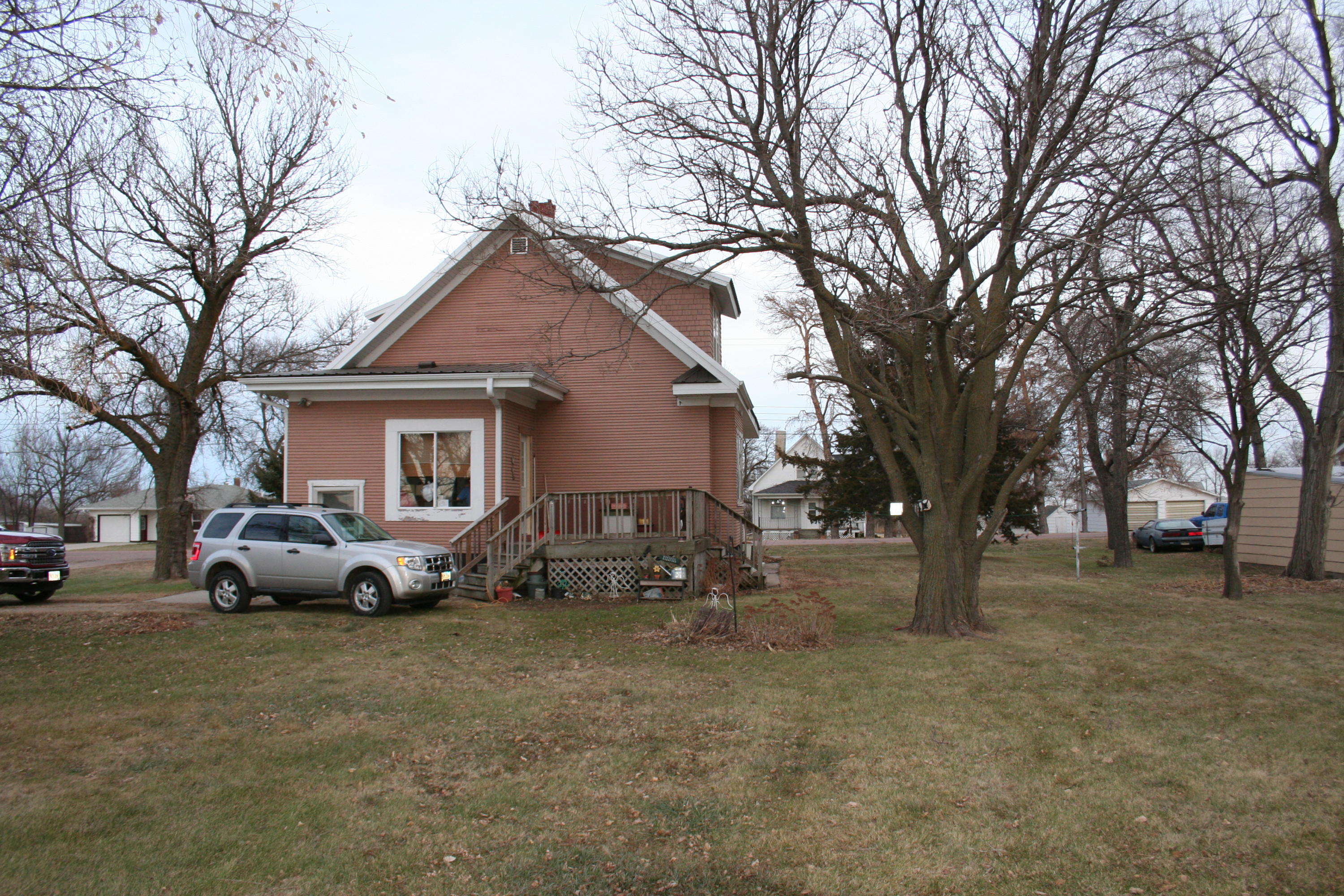 601 S Main St