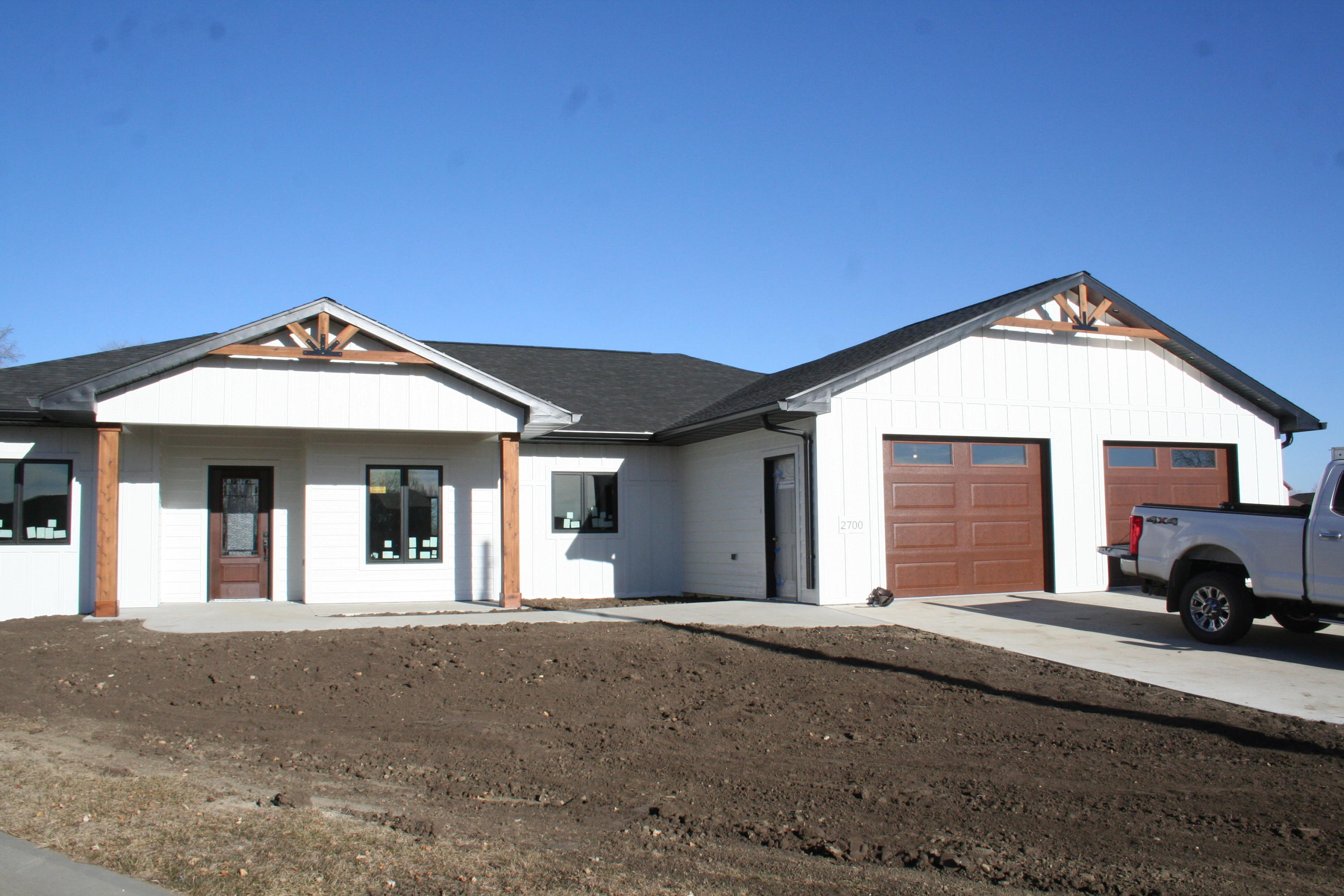 2700 Winsor Ct