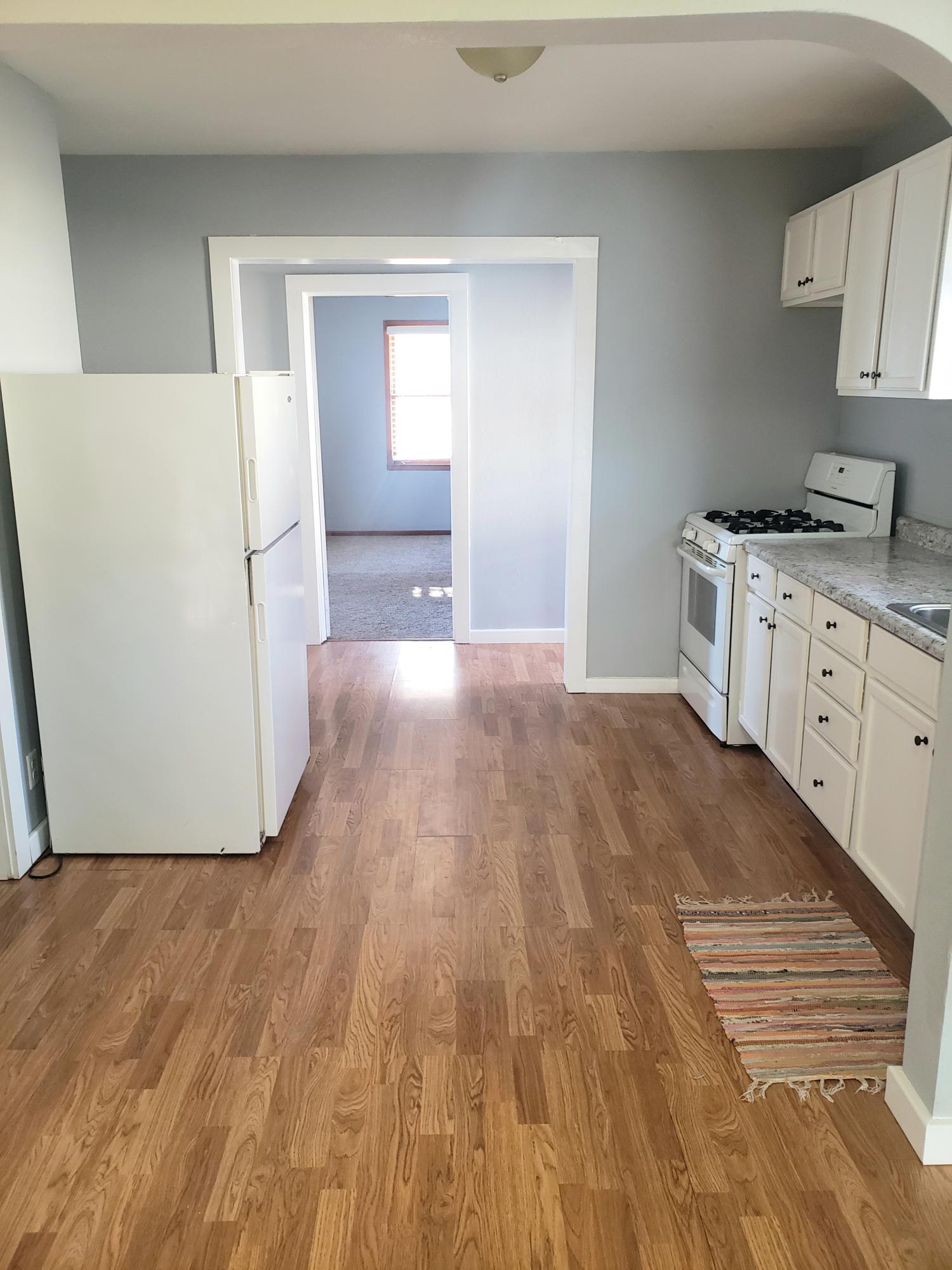 605 S Lawler