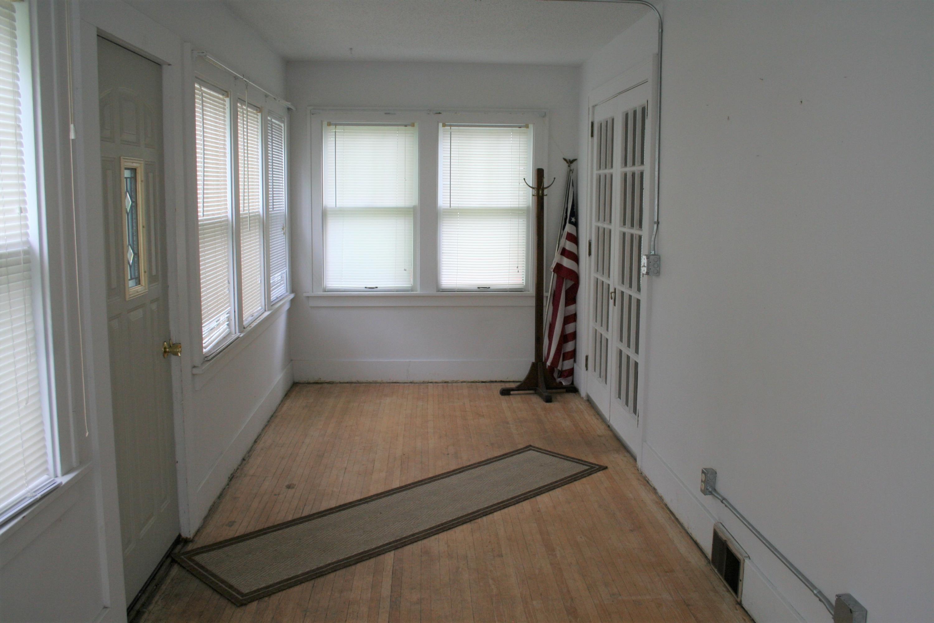 710 E 1st Ave