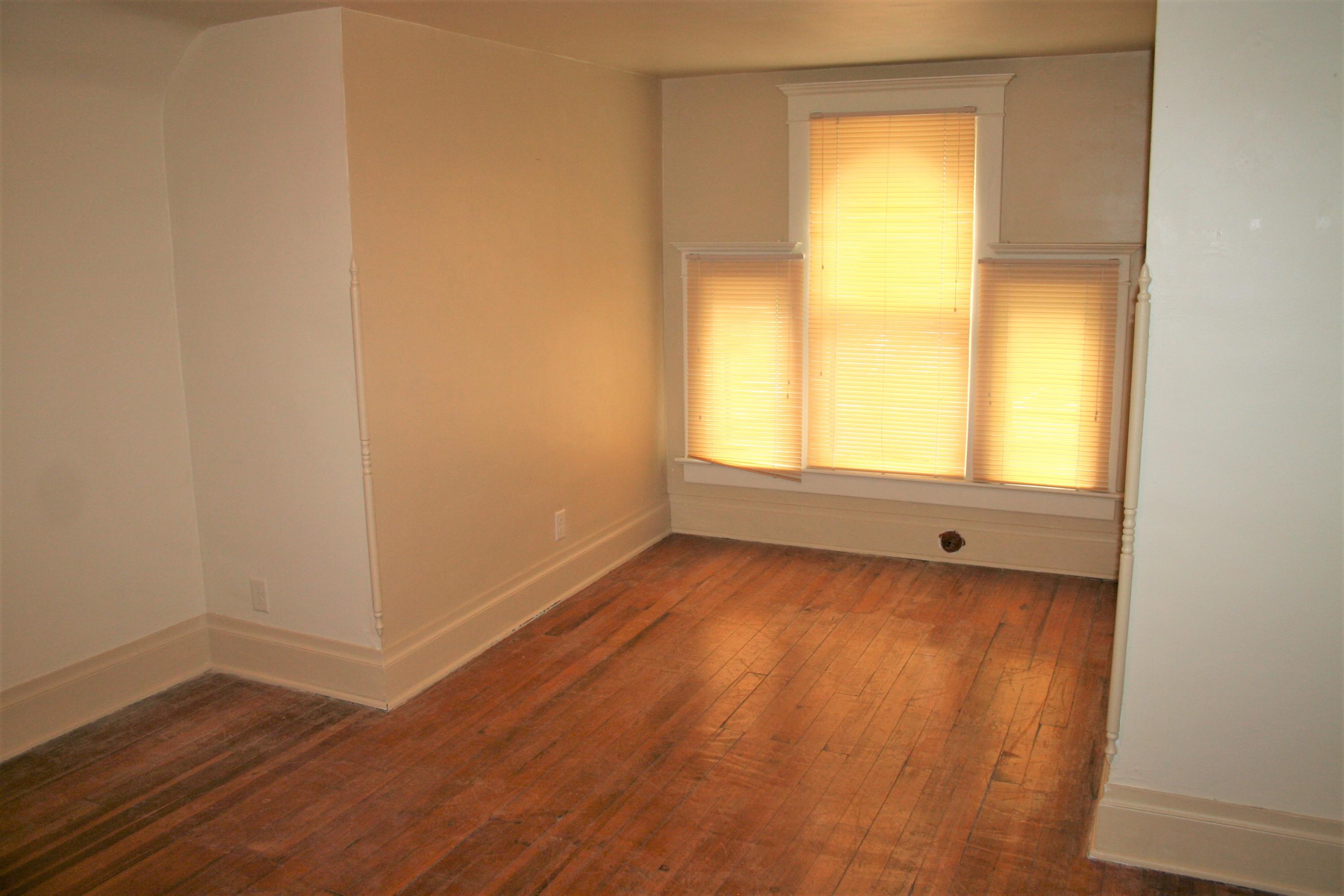 710 E 1st Ave