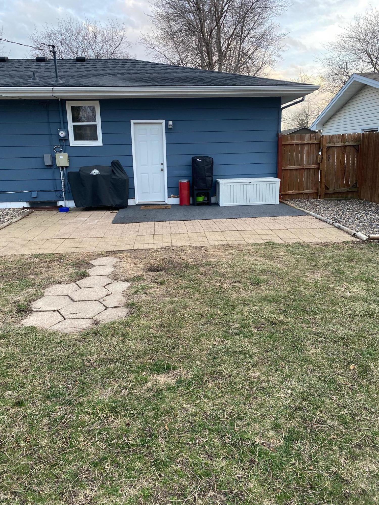 1500 E 4th Ave