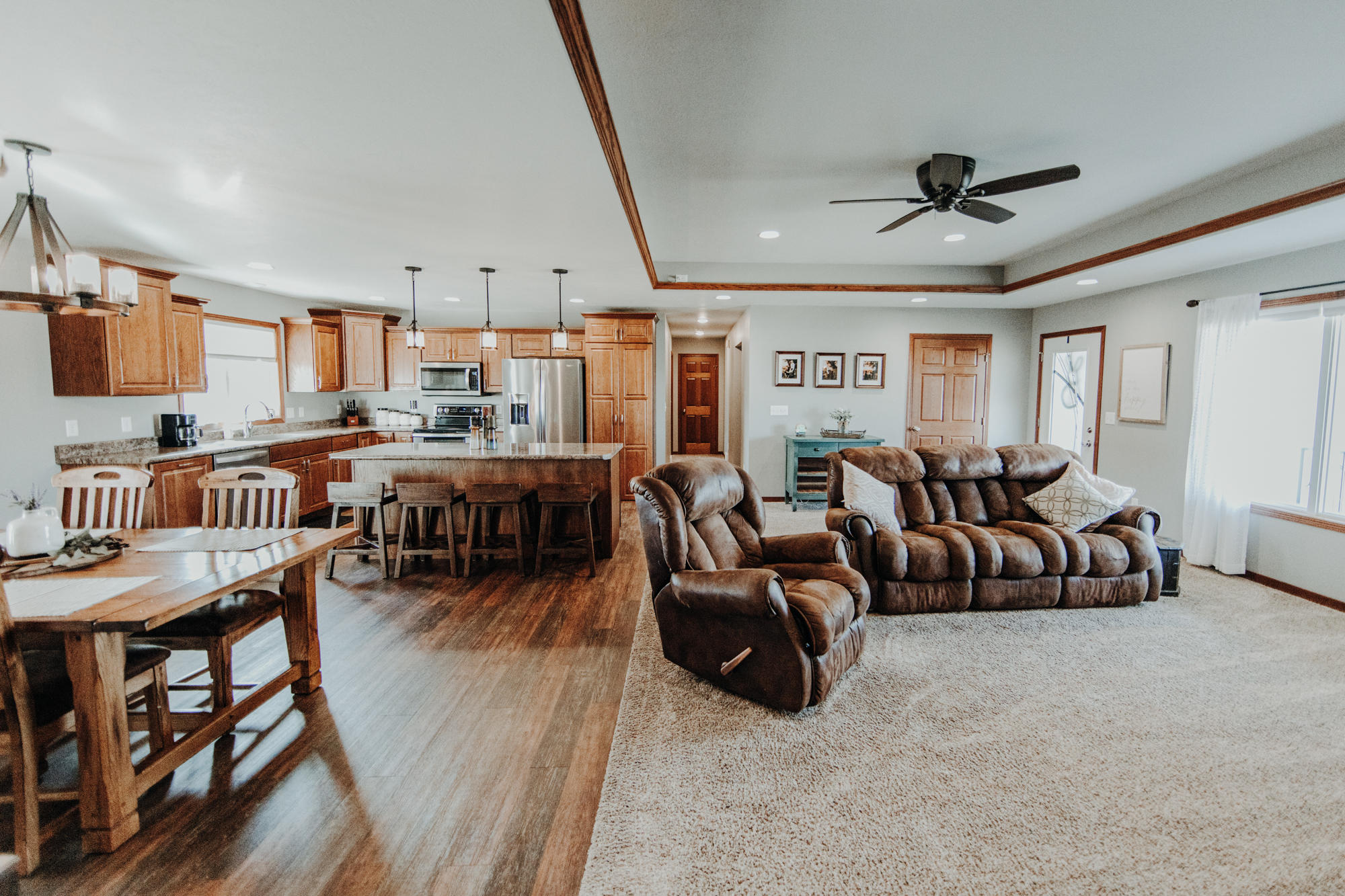 1505 Torrey Pines Ave
