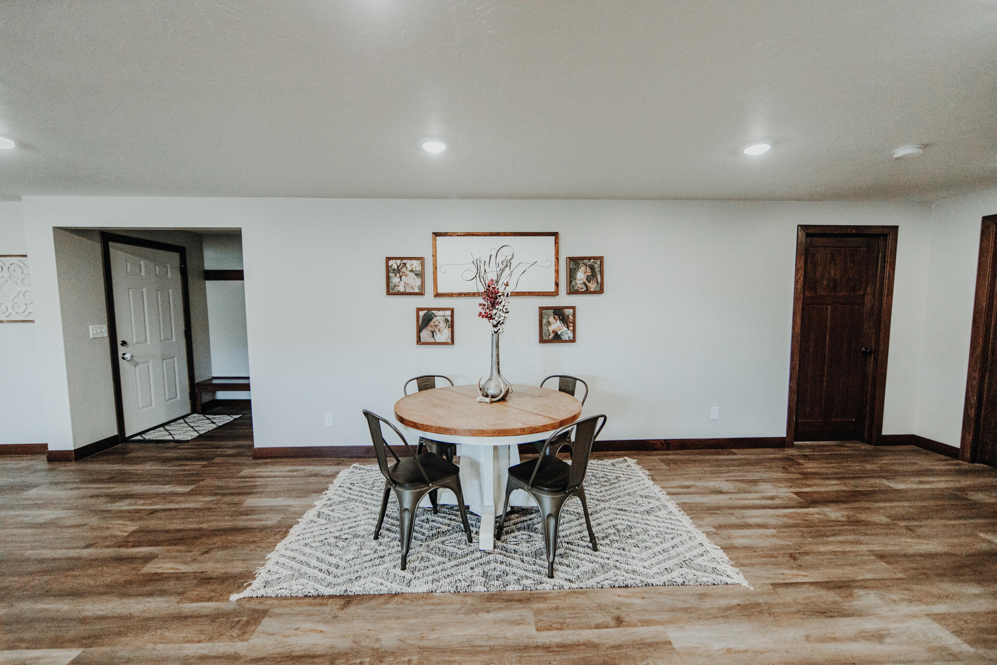 1505 Torrey Pines Ave