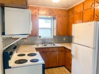 402 E 11th Ave