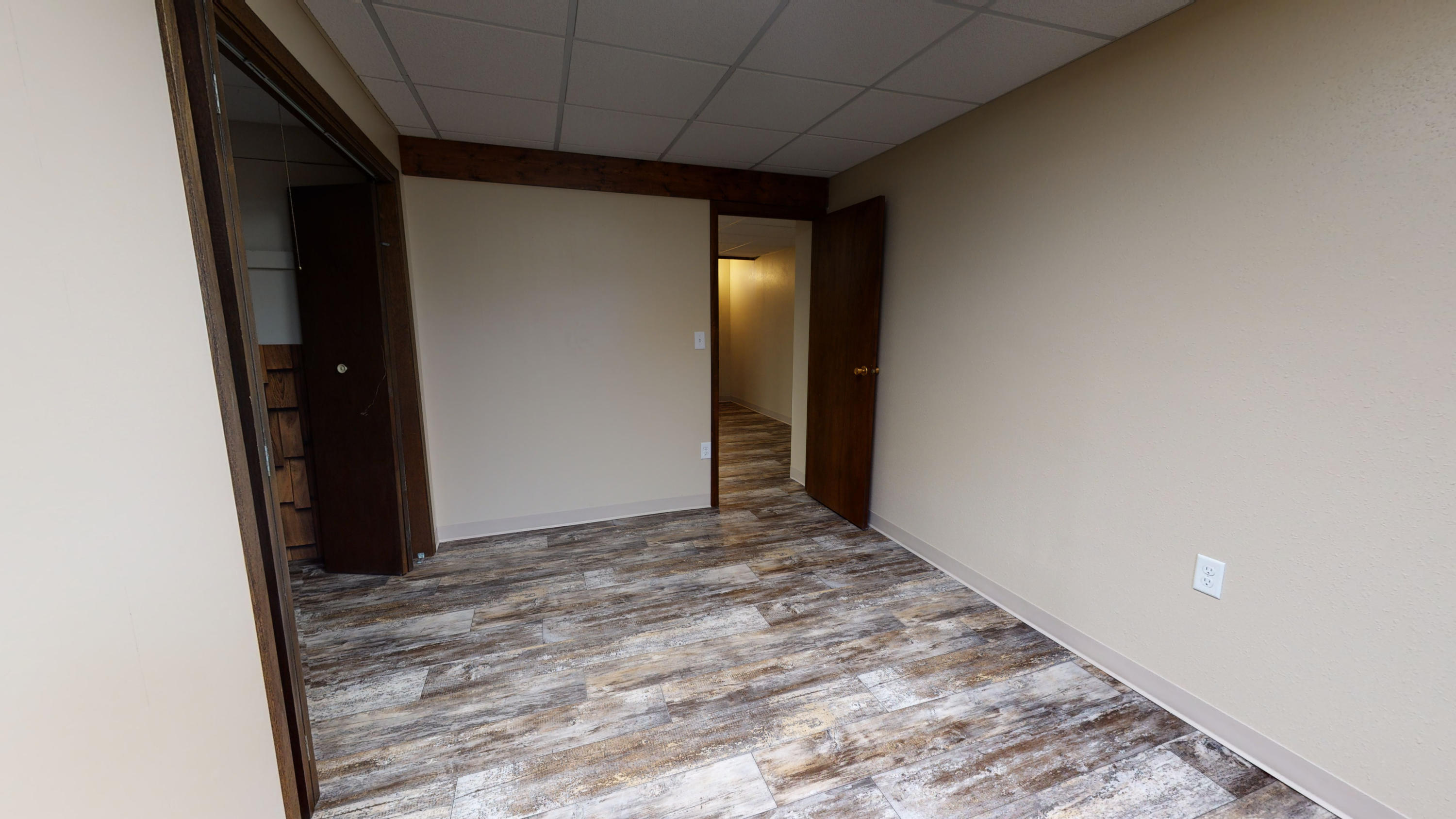 26044 422nd Ave