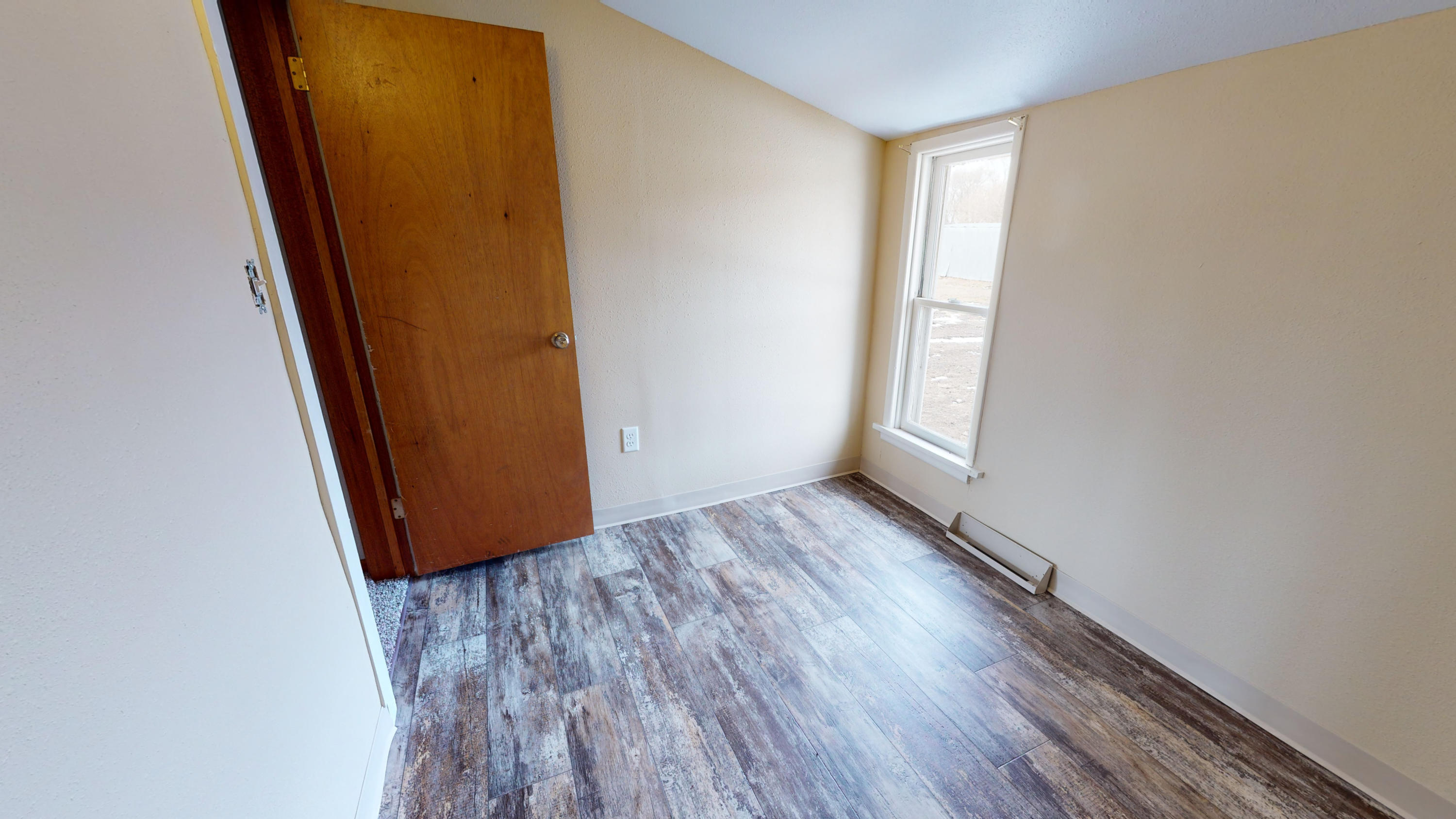26044 422nd Ave