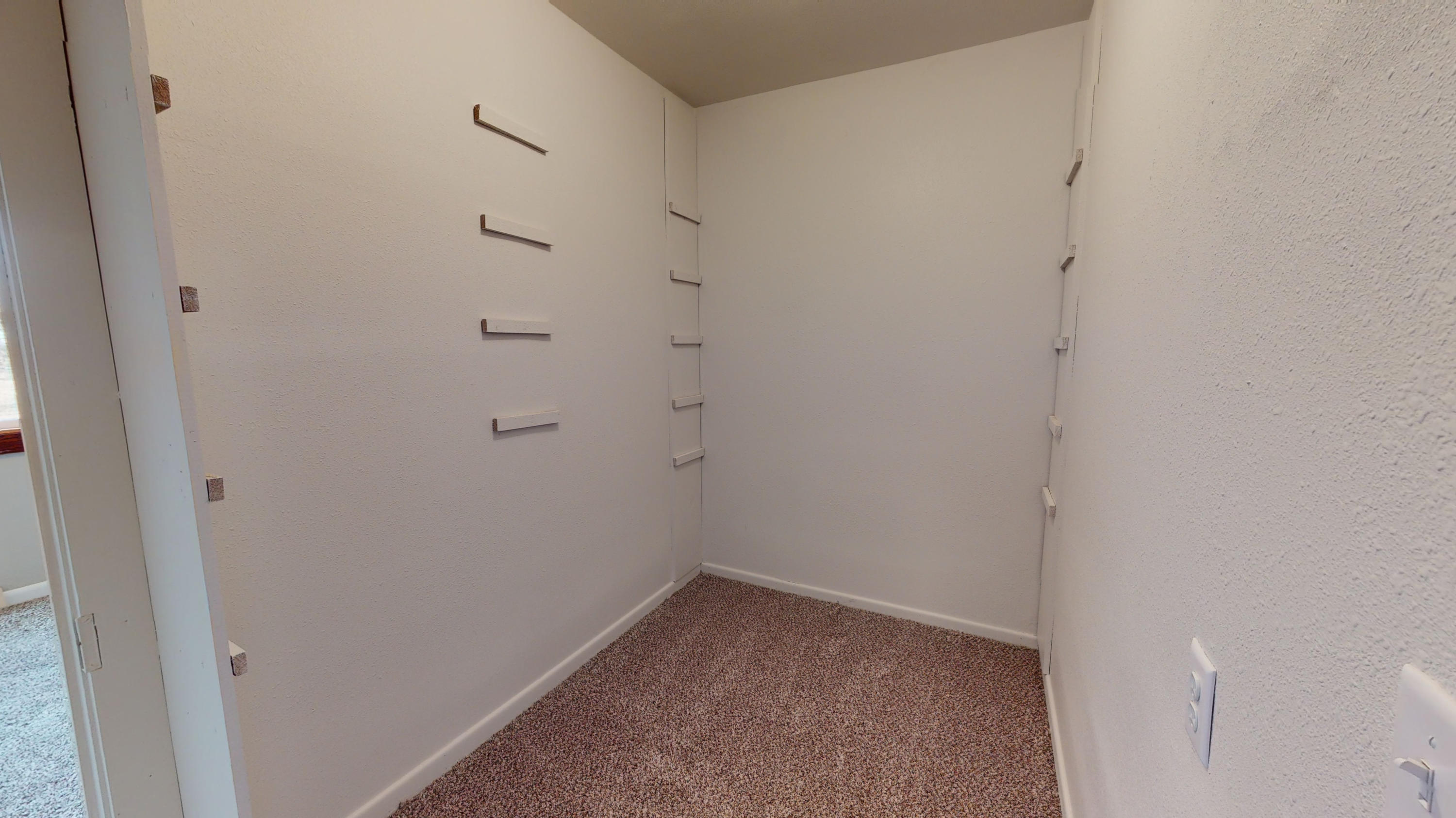 26044 422nd Ave