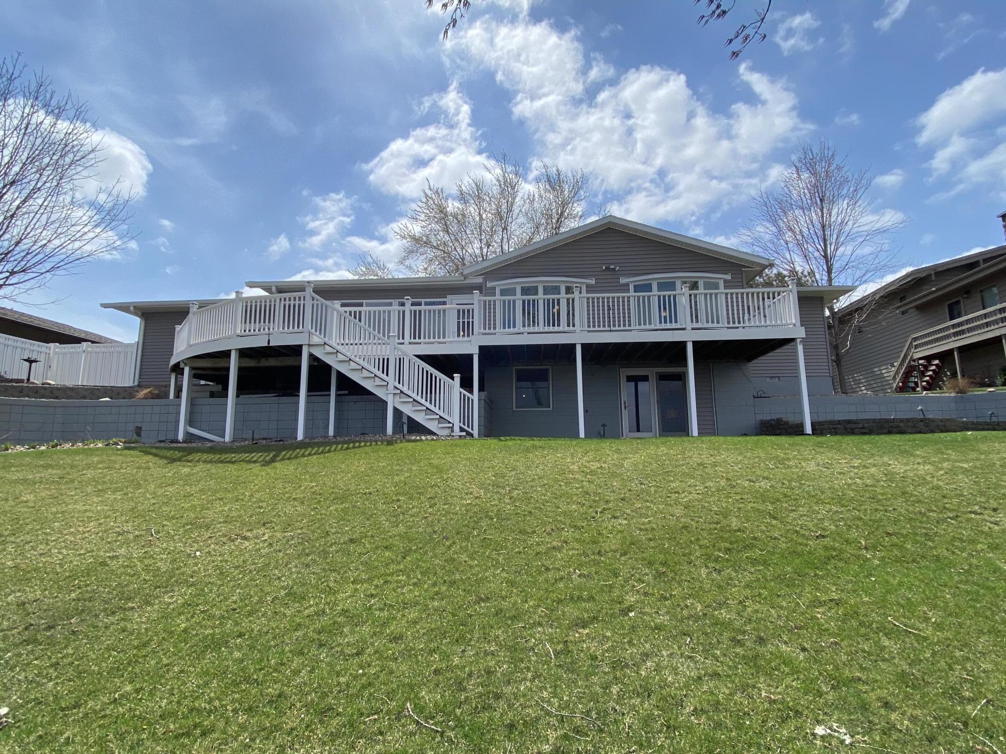 61 S Harmon Dr