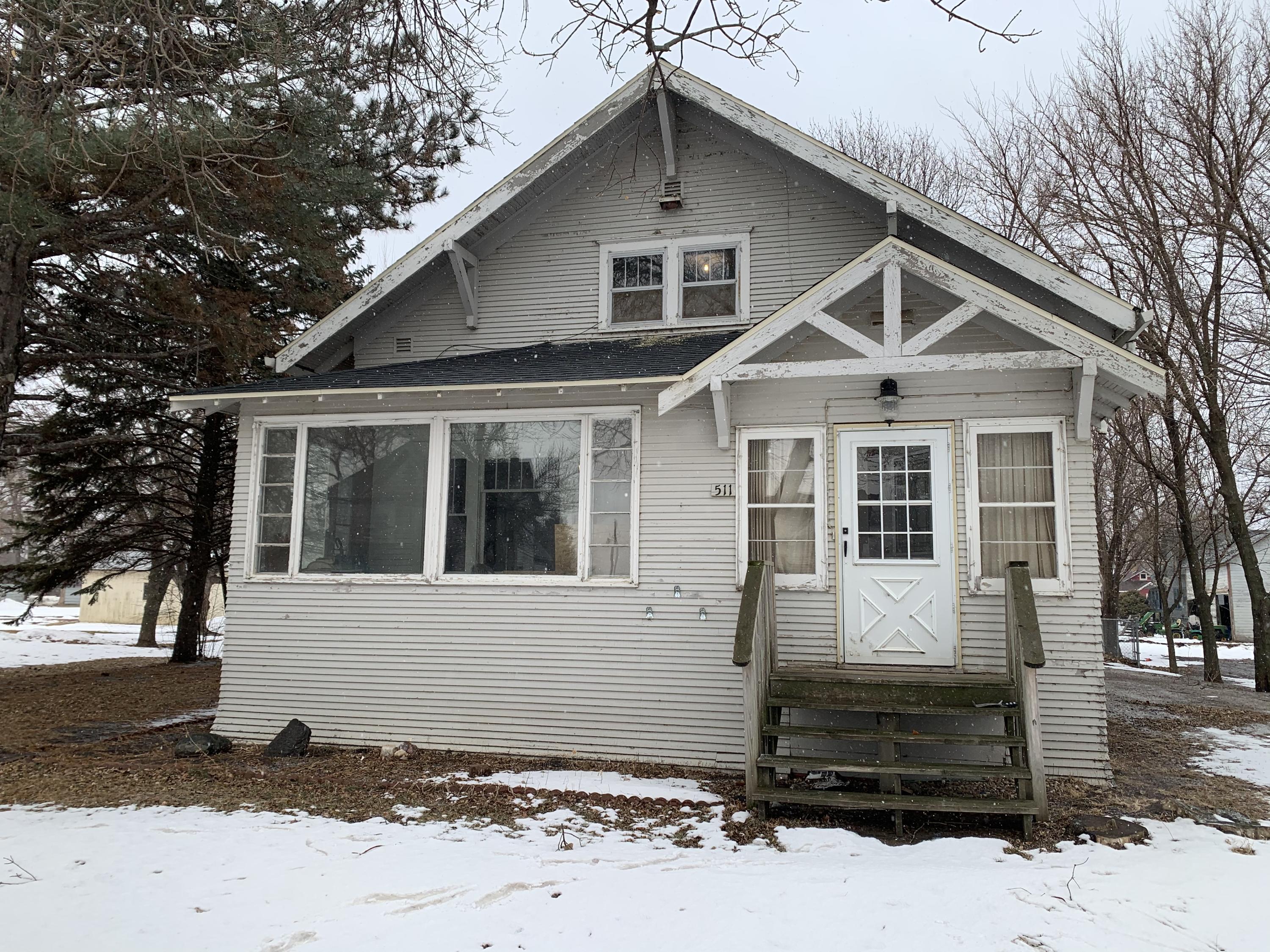 511 Main St