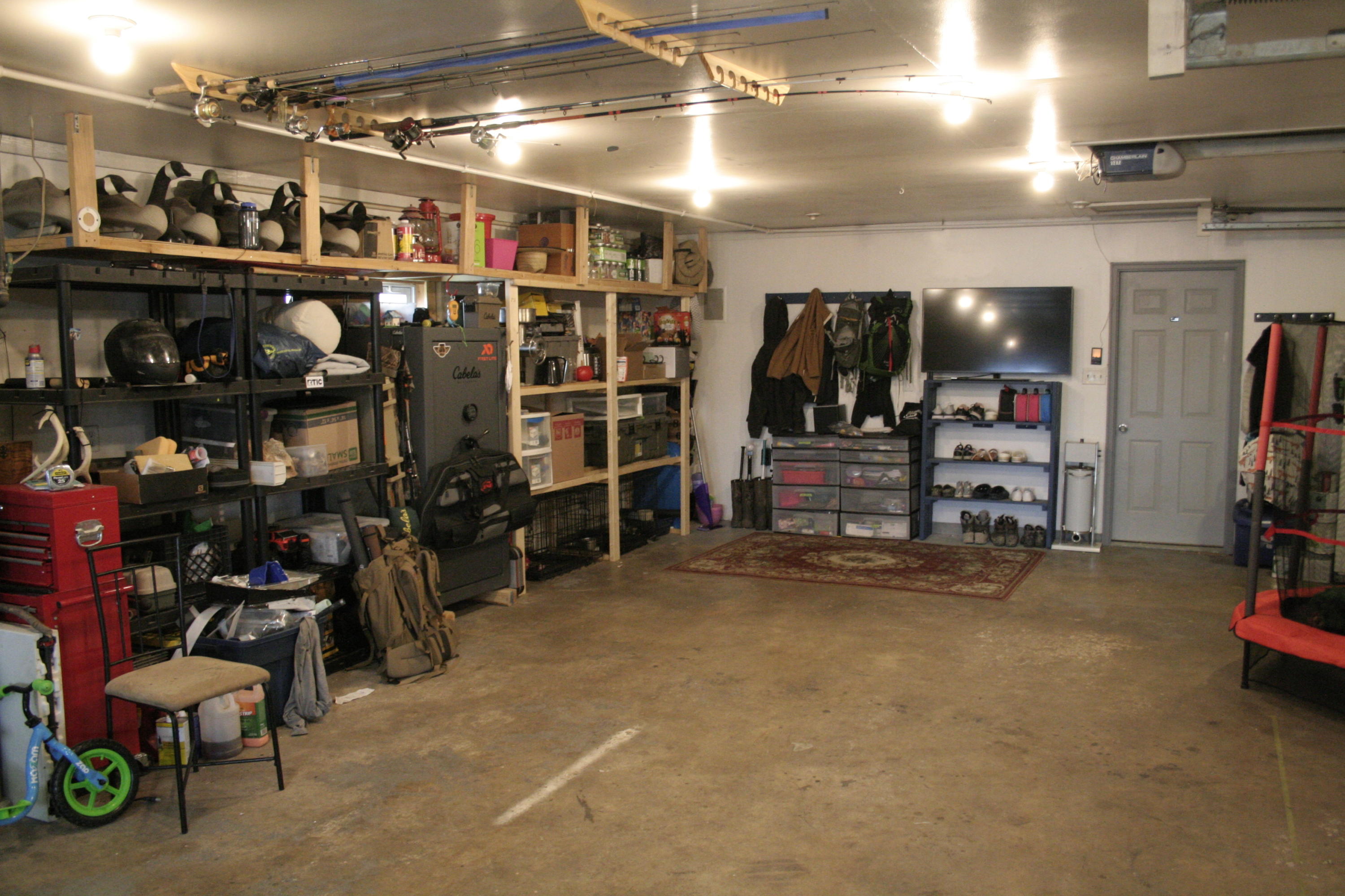 922 W 5th Ave
