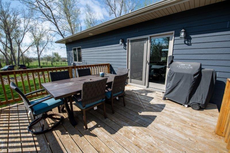 116 W Harmon Dr