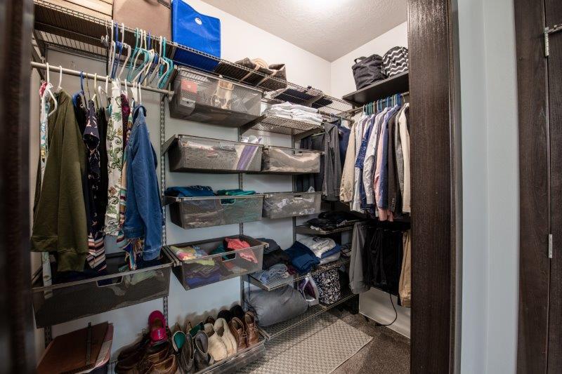 116 W Harmon Dr