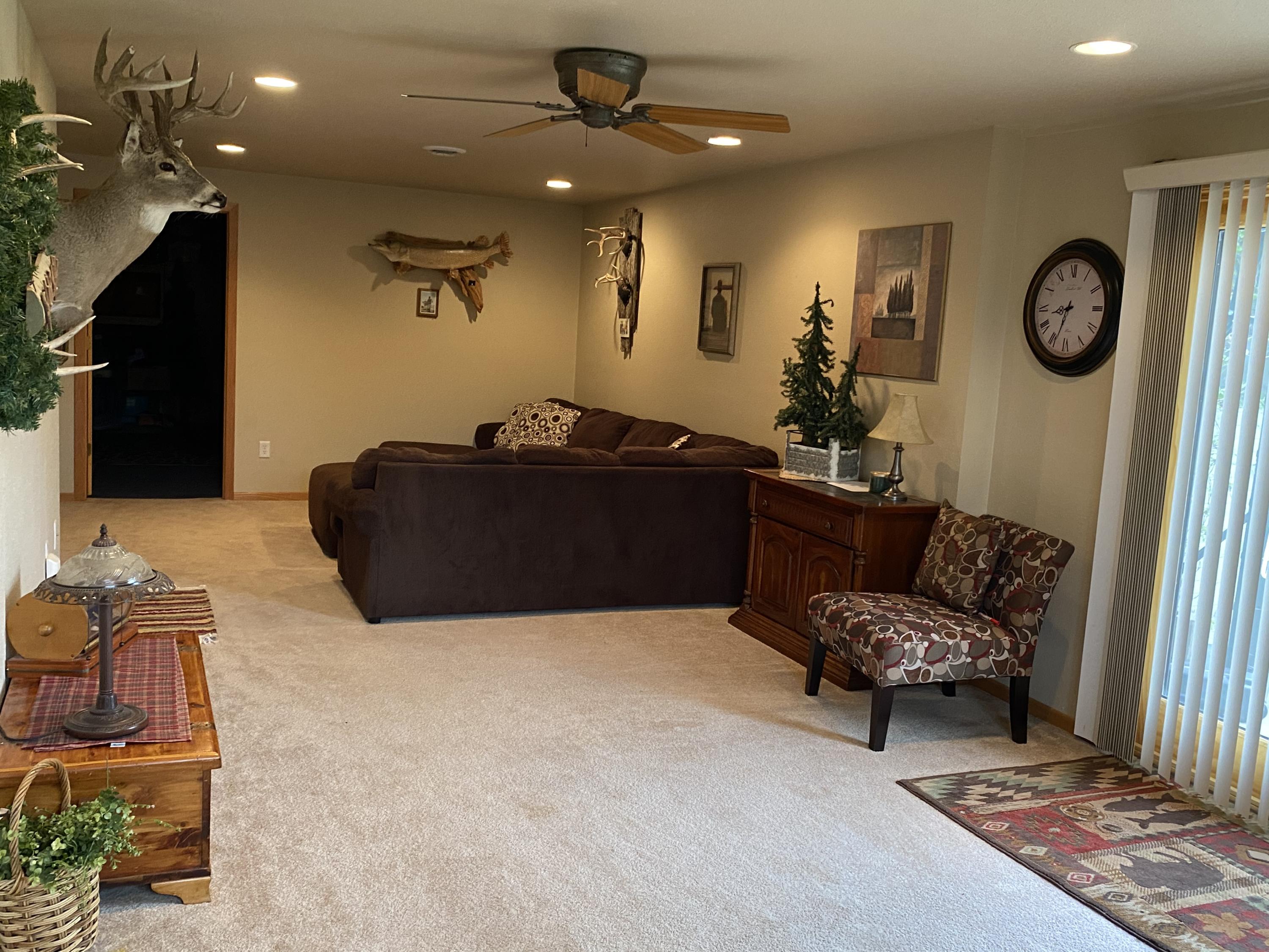 40988 Hamilton Ct