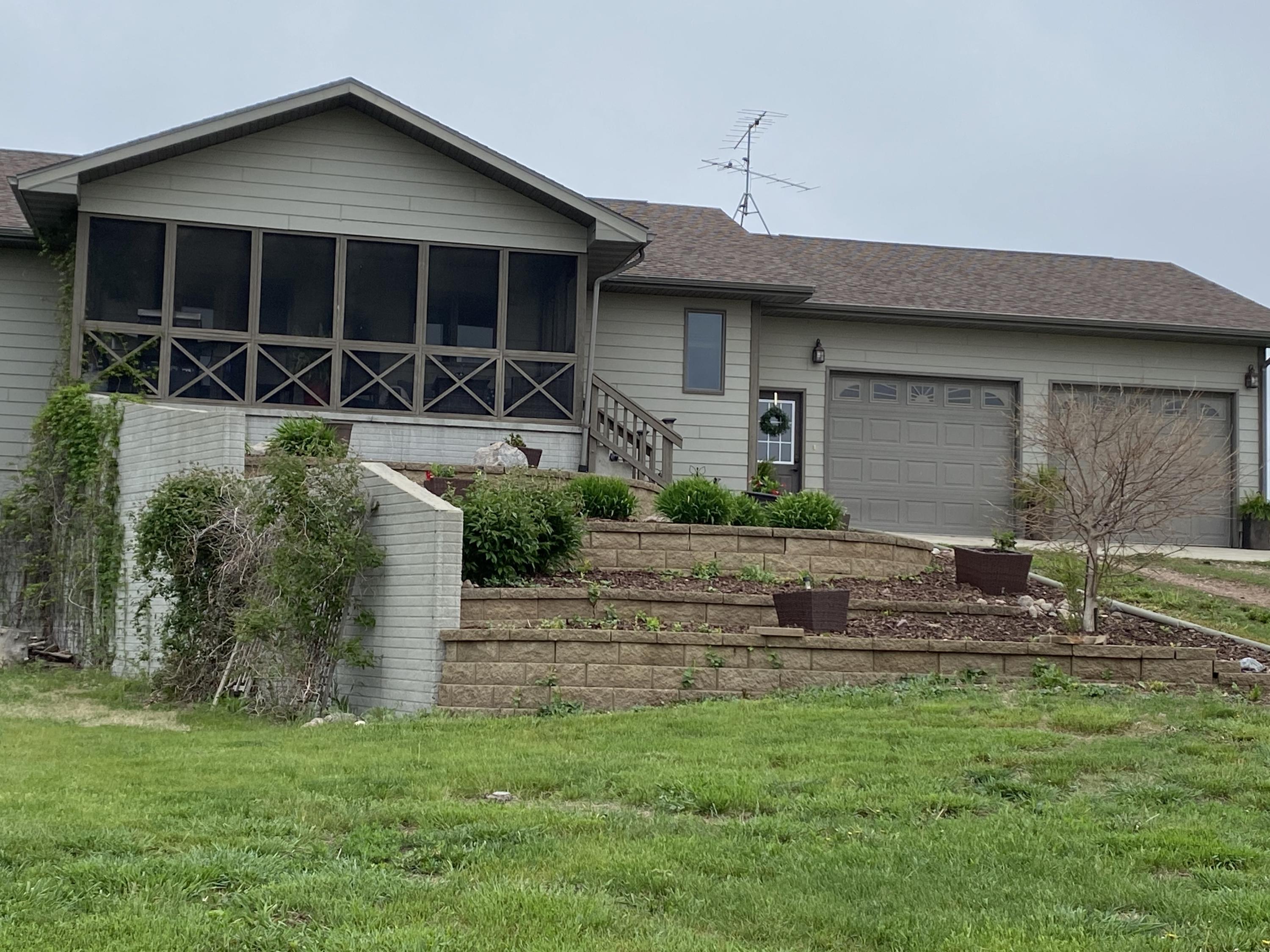 40988 Hamilton Ct
