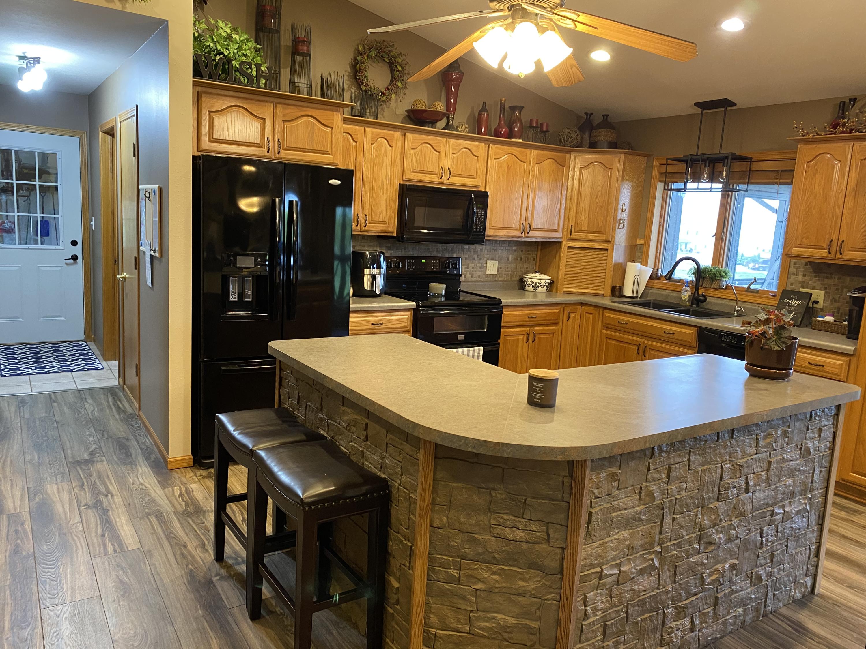 40988 Hamilton Ct
