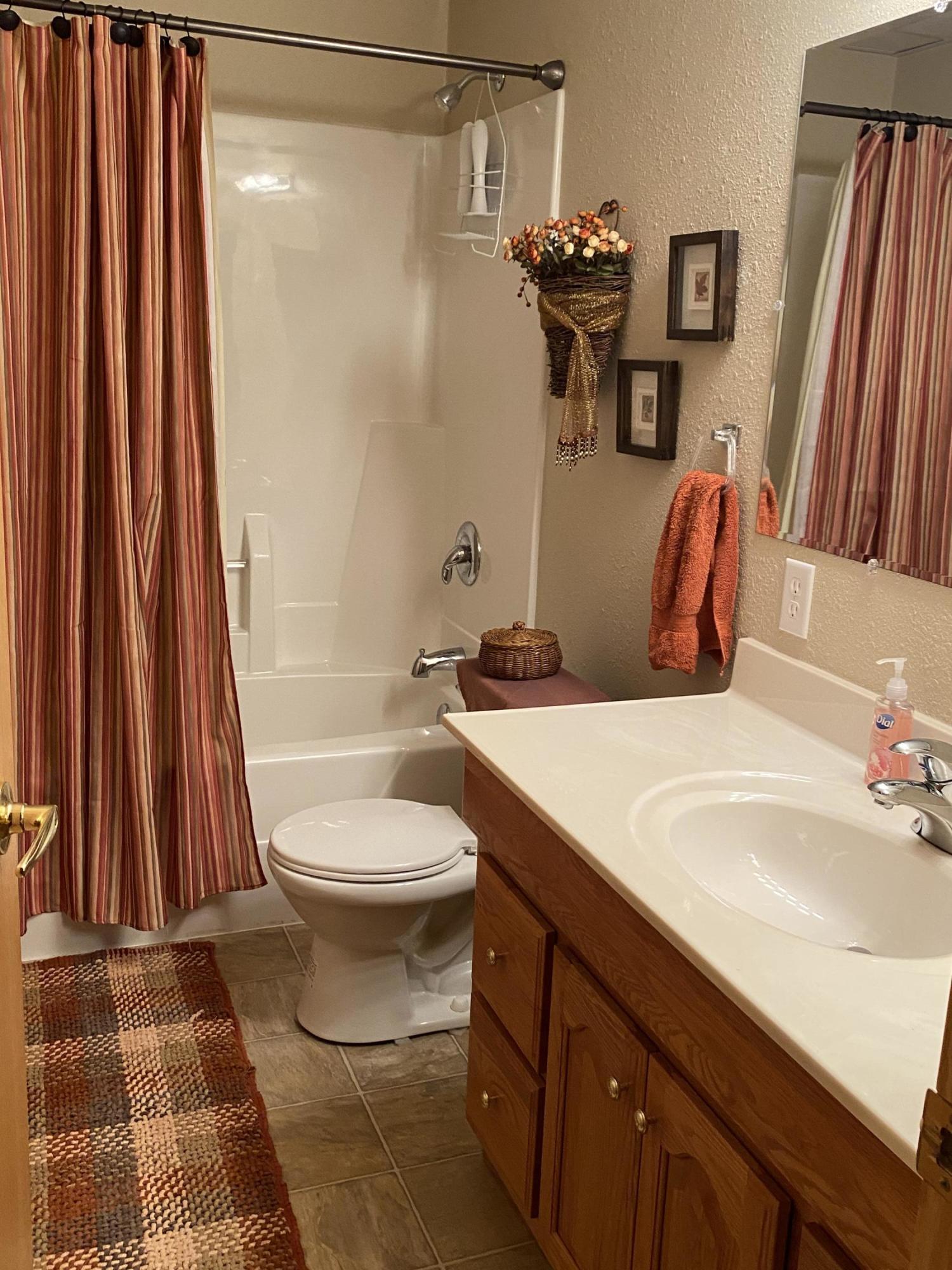40988 Hamilton Ct