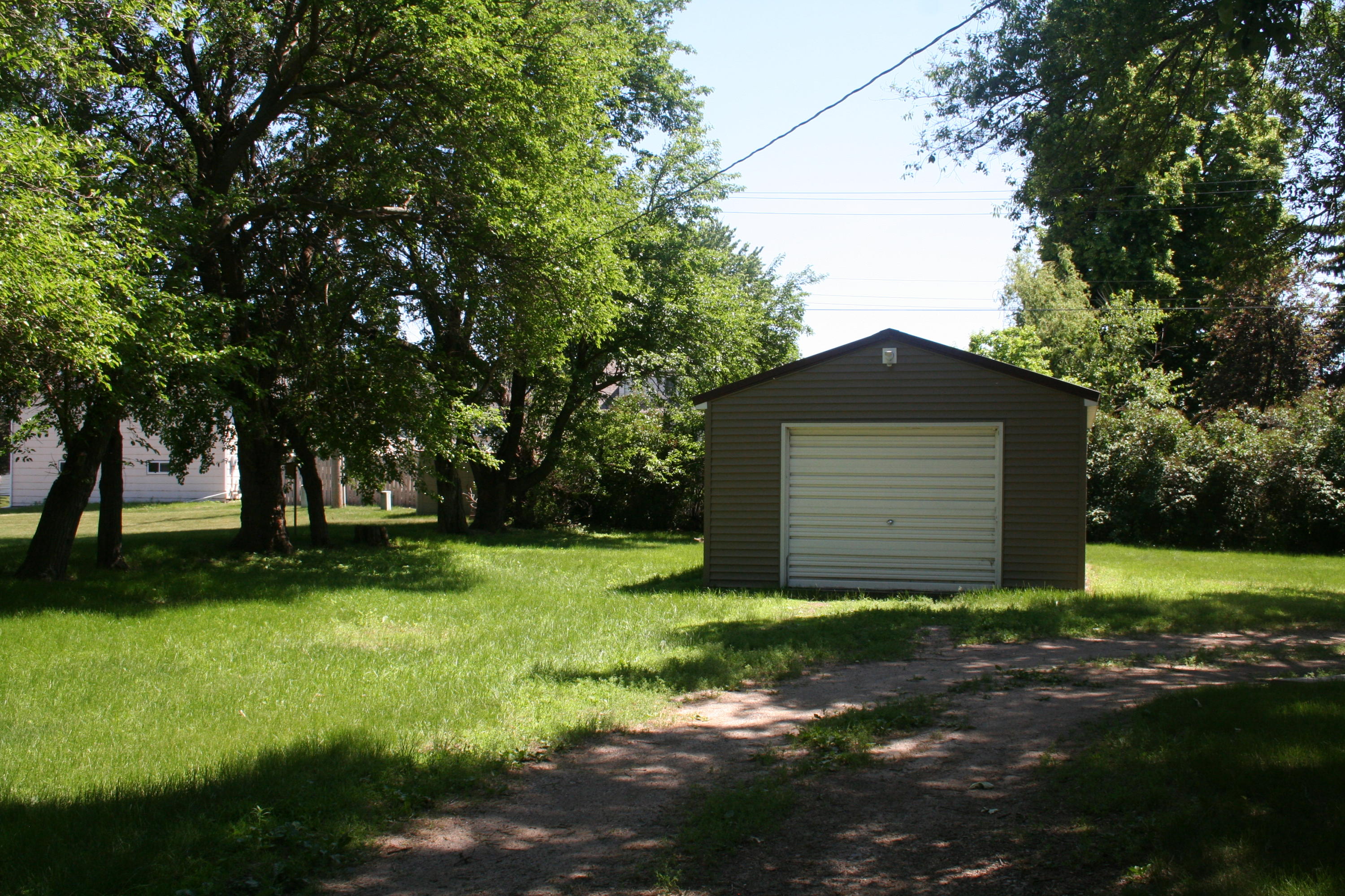 515 W 13th Ave
