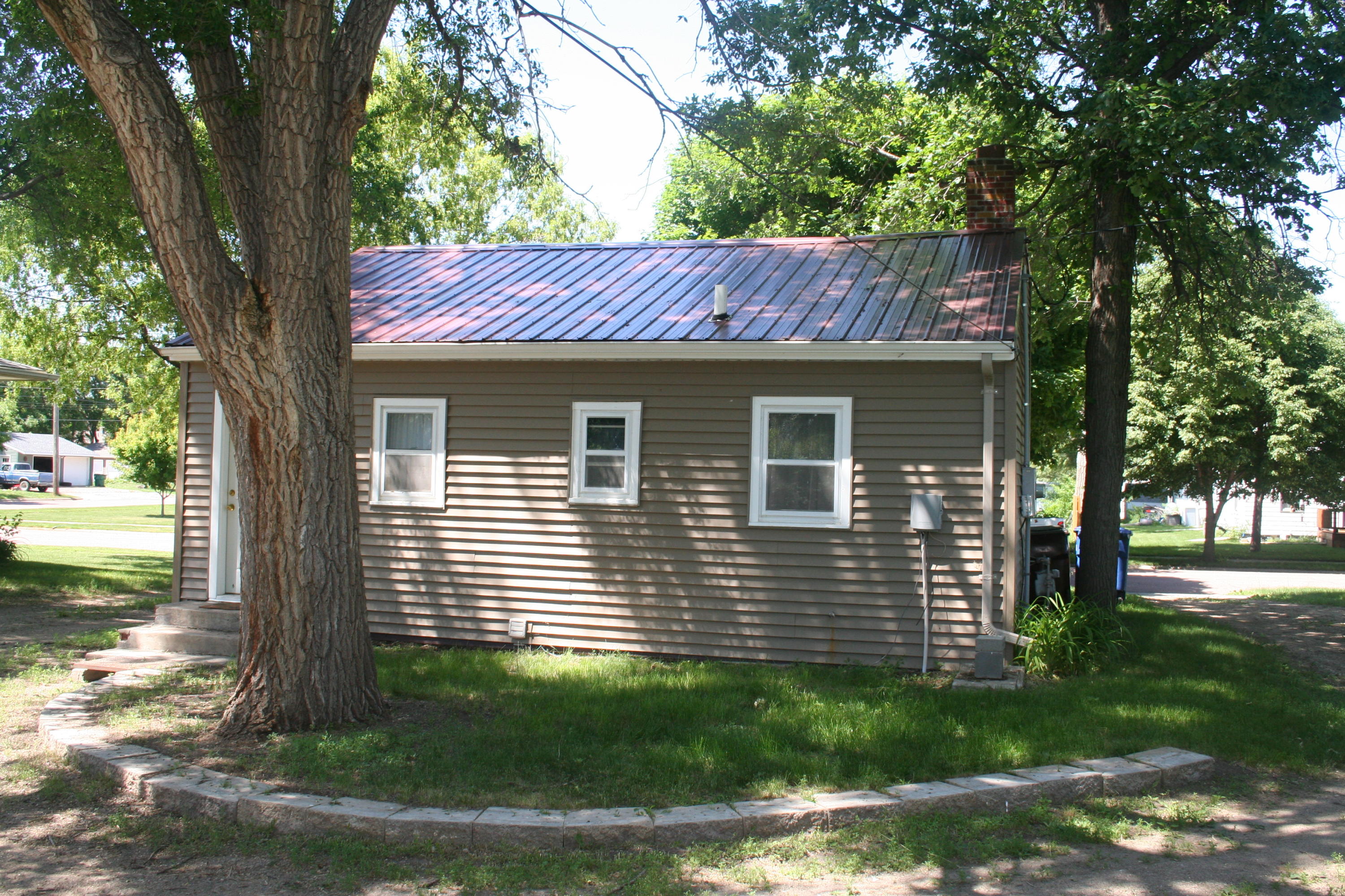515 W 13th Ave