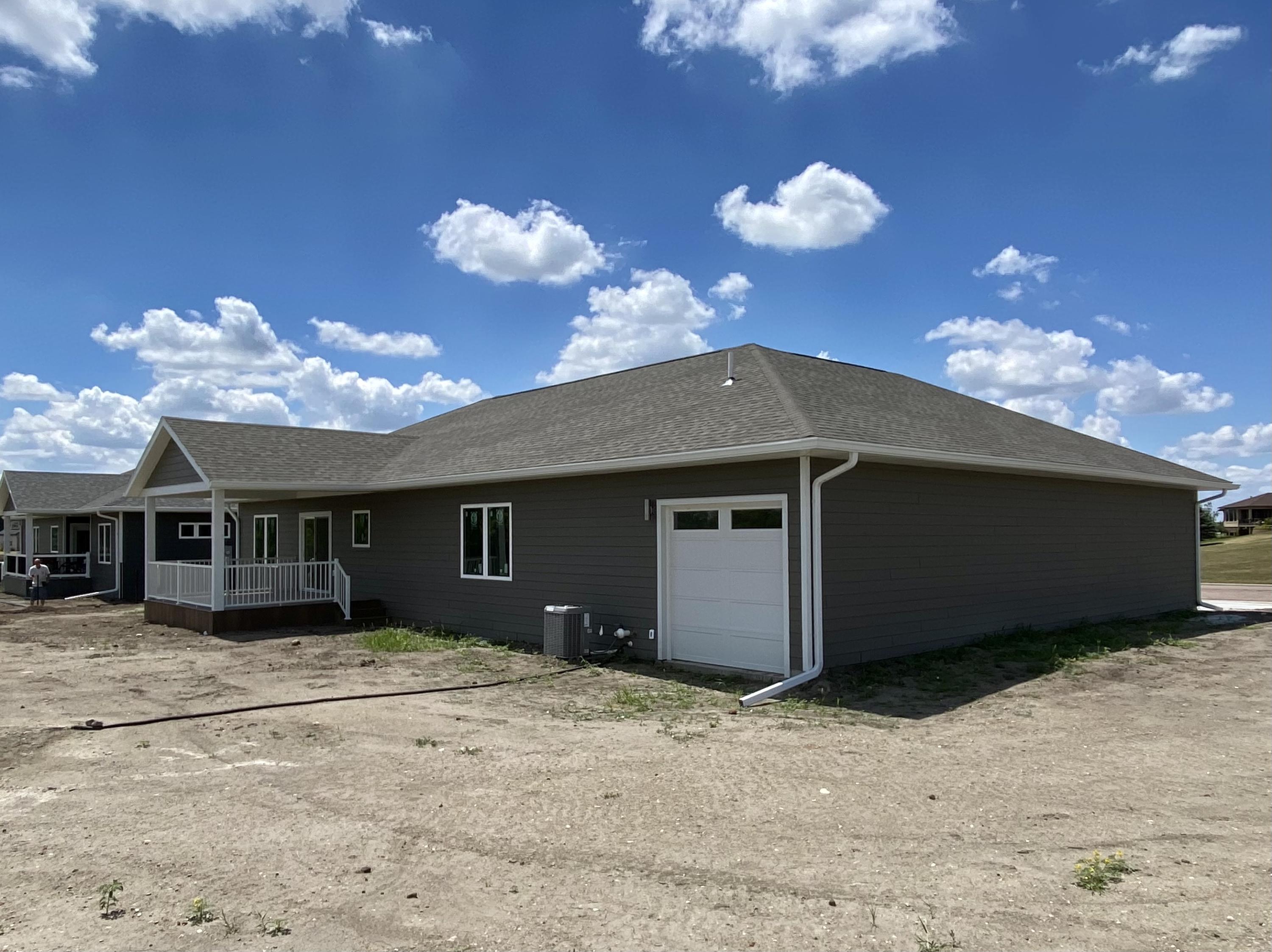 5732 Island Ct