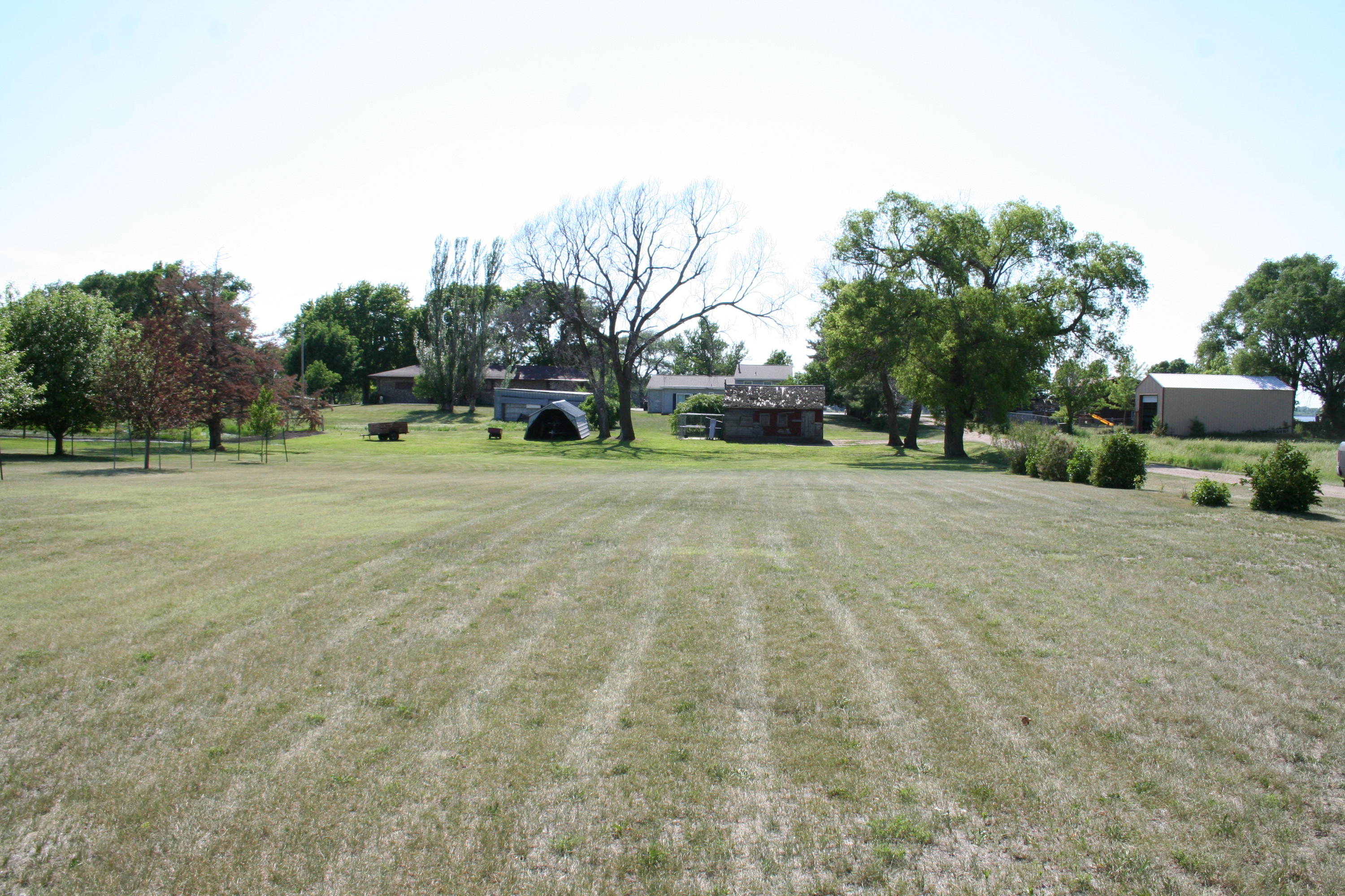 87 N Harmon Dr