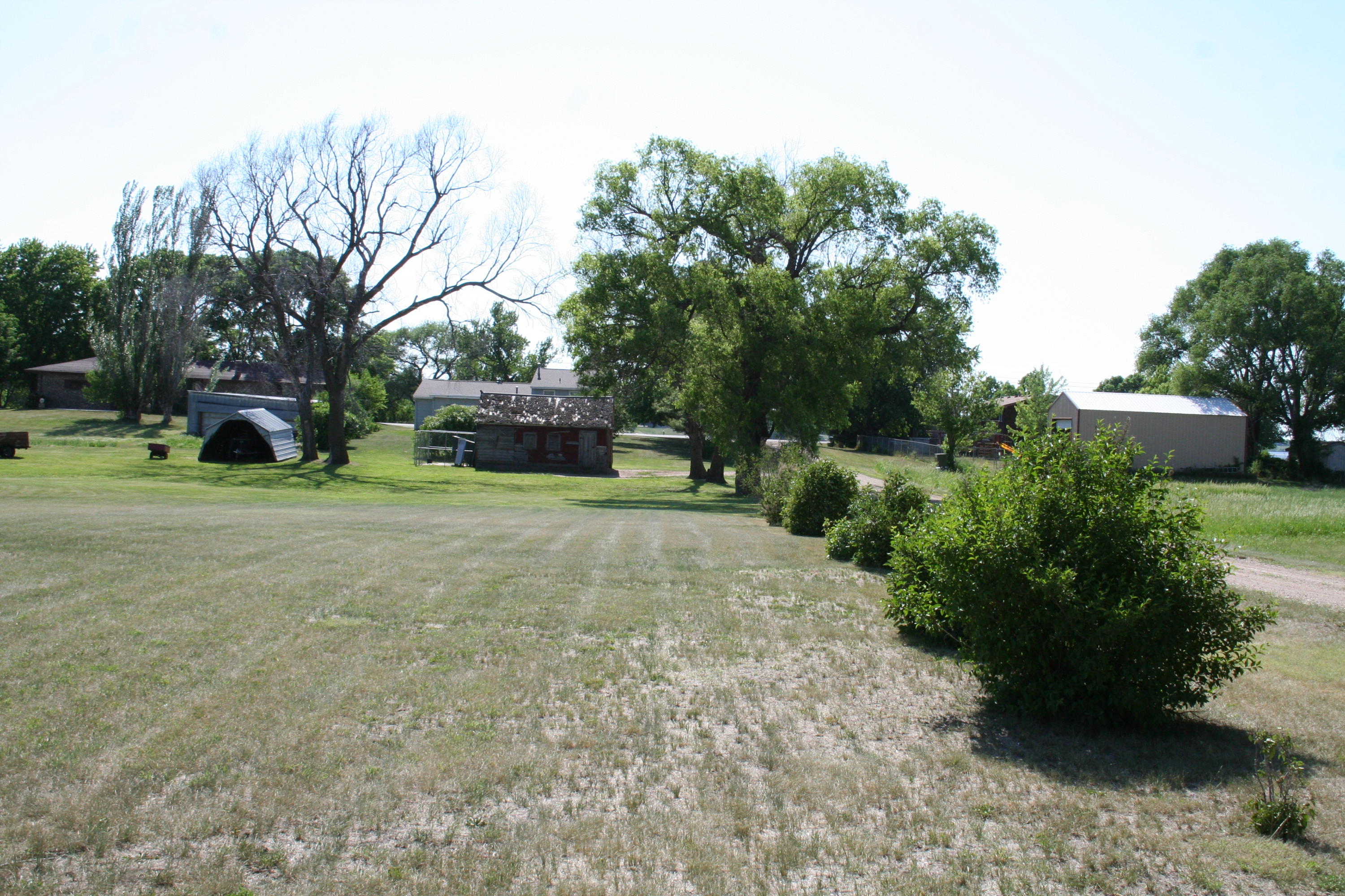 87 N Harmon Dr