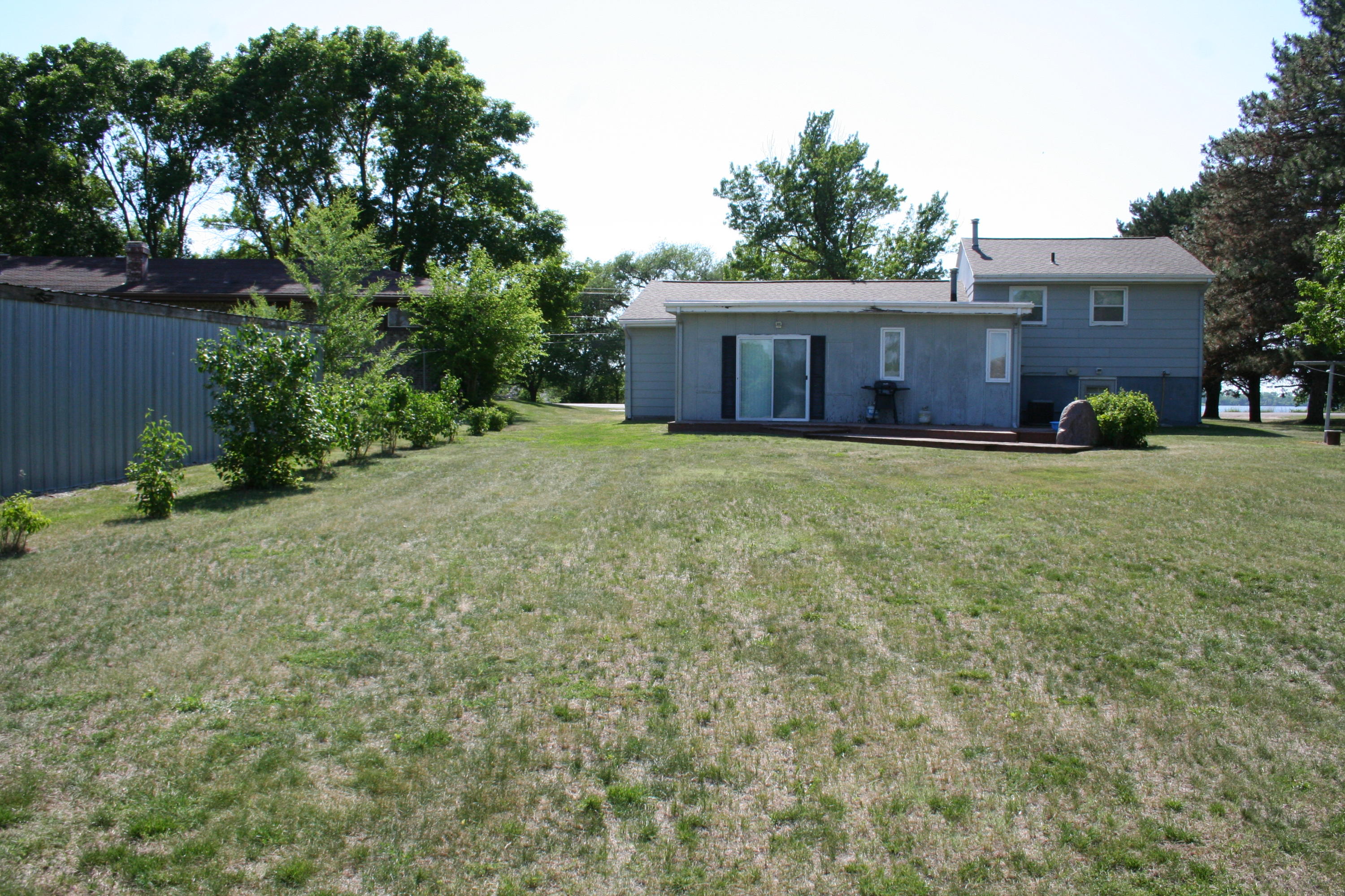 87 N Harmon Dr