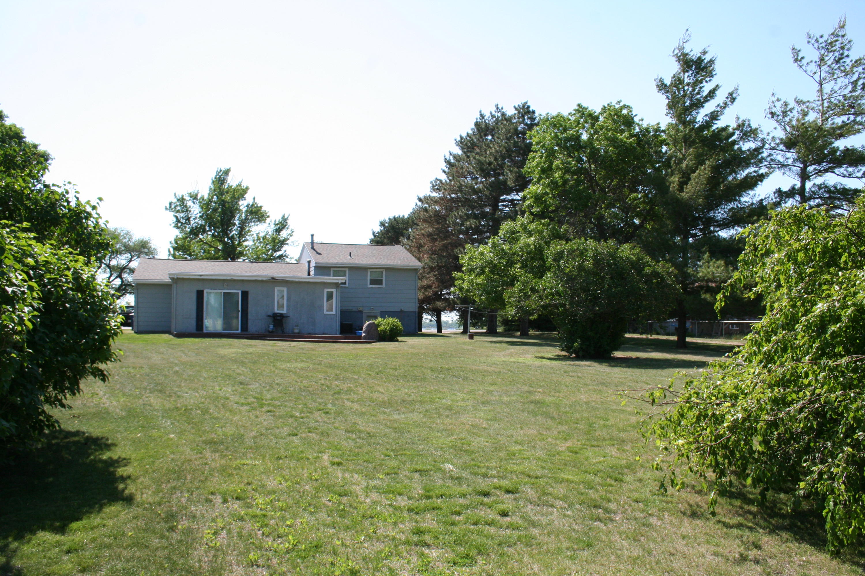 87 N Harmon Dr