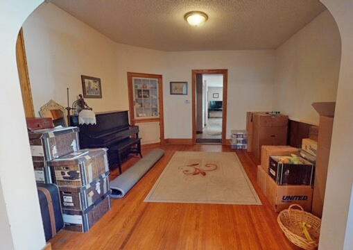 400 E 6th Ave
