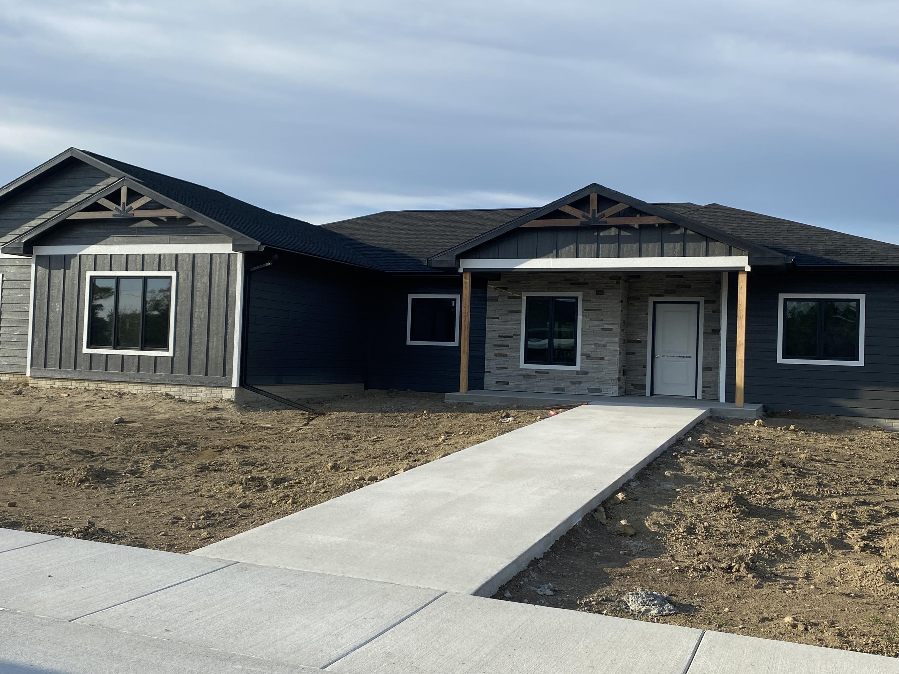 2809 Cottonwood Cir