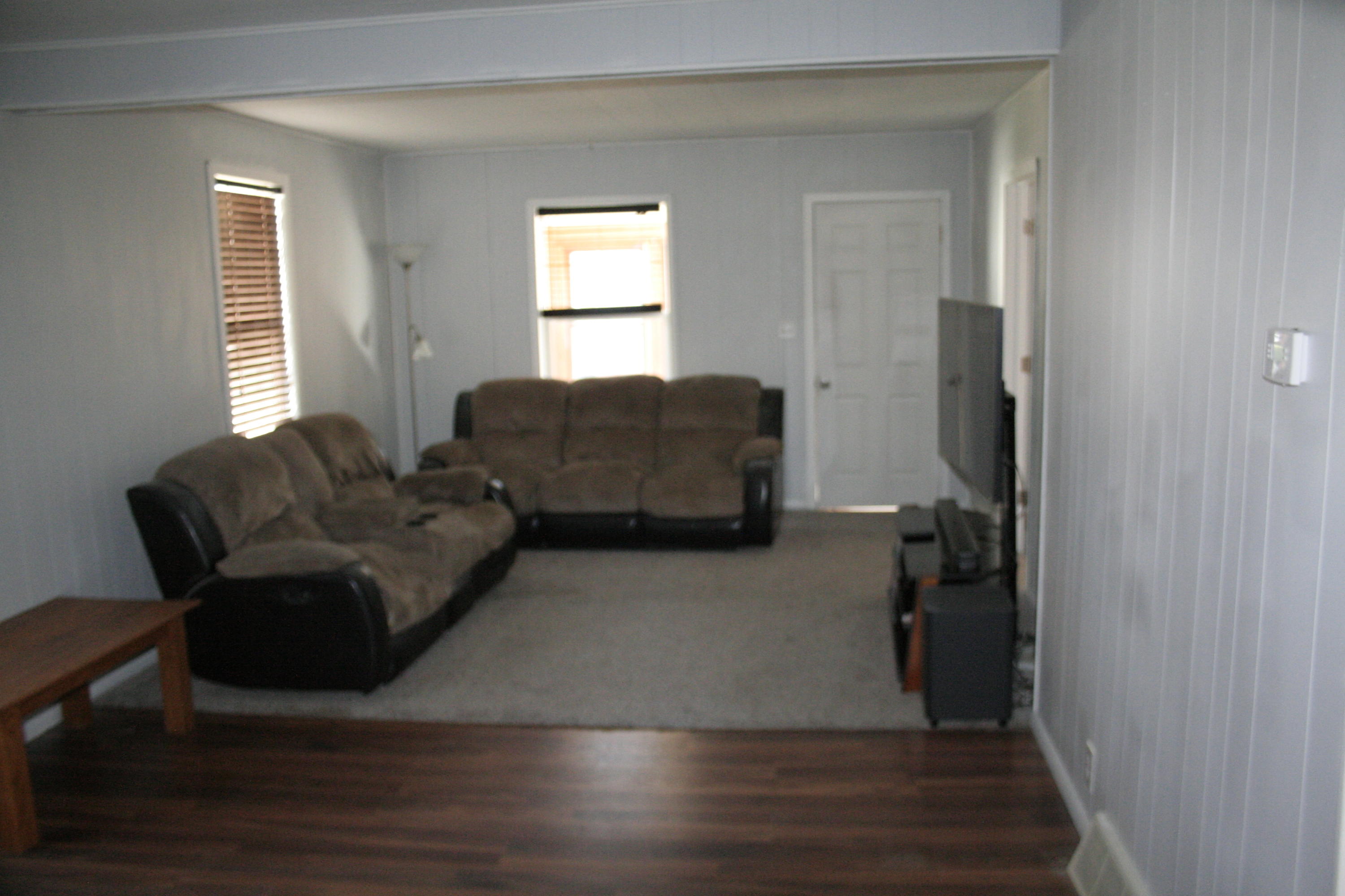 919 W 5th Ave