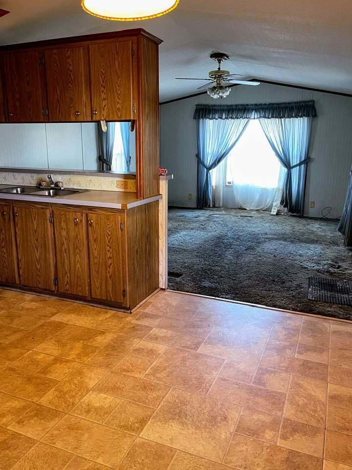 1401 Lot44 S Main St
