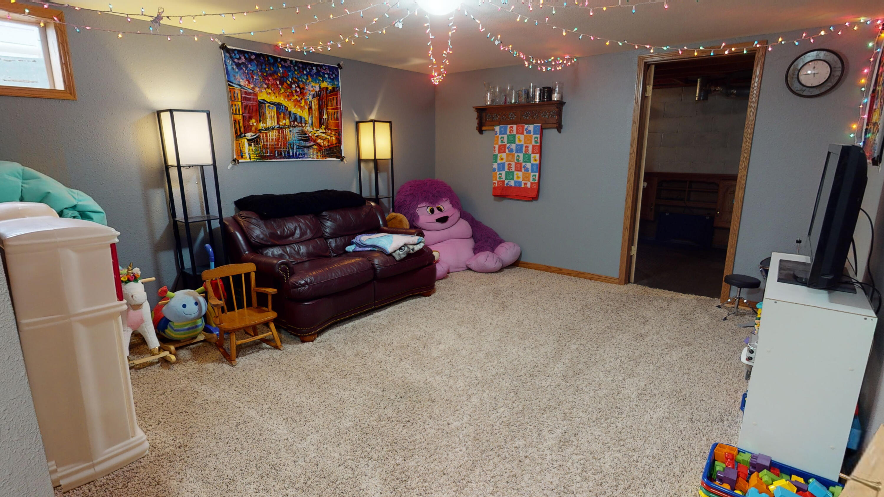 521 W 14th Ave