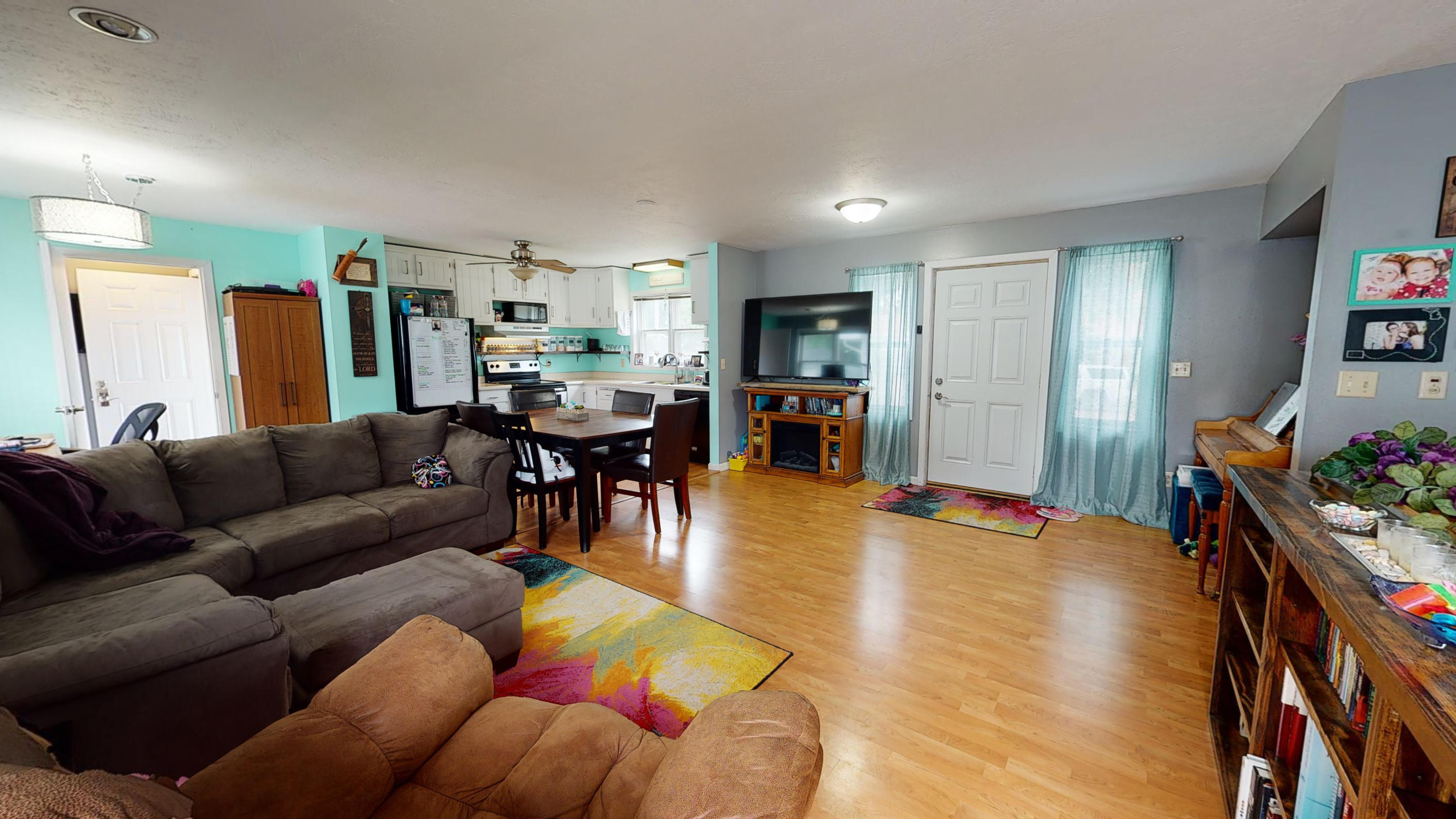 521 W 14th Ave