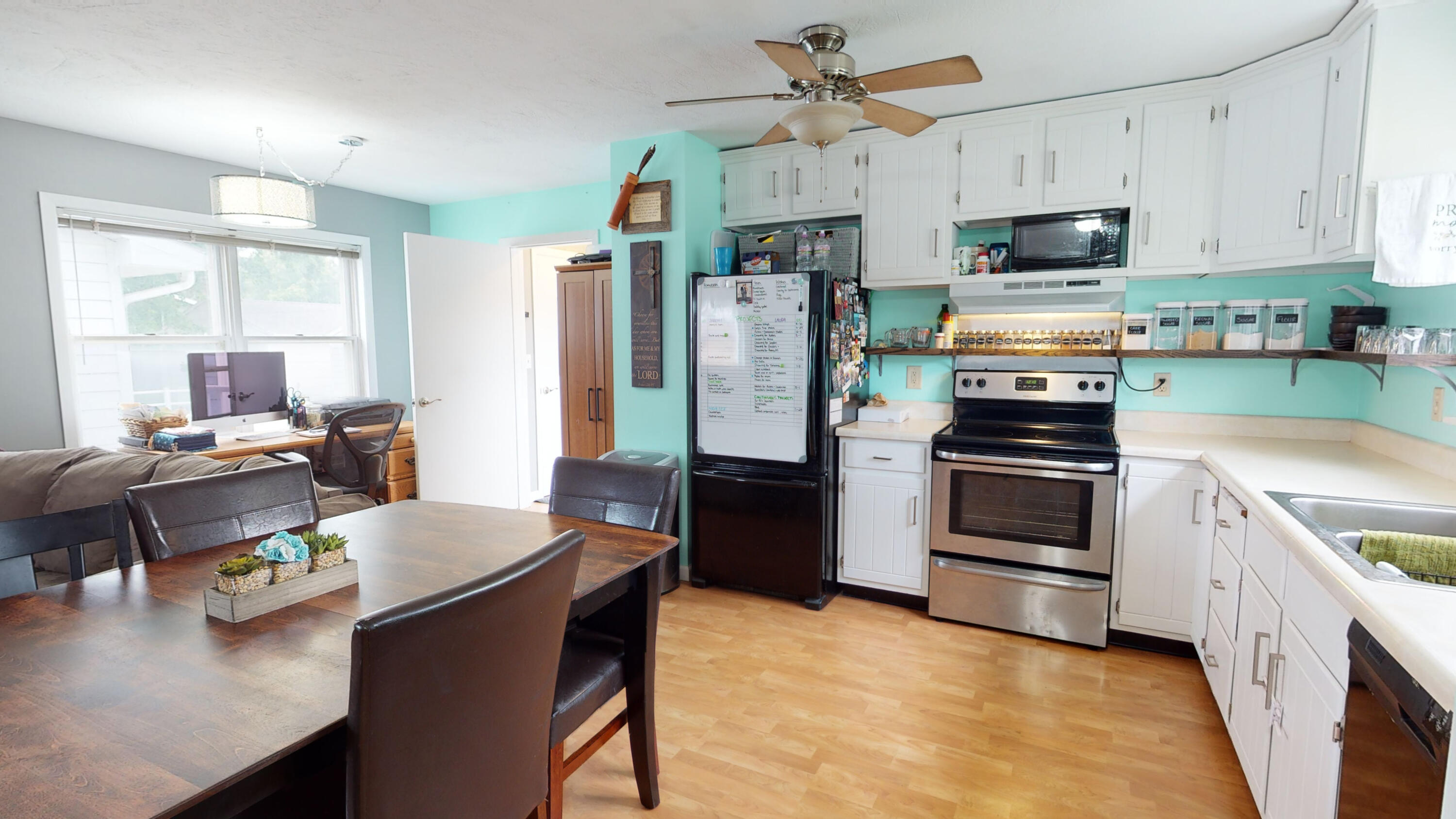 521 W 14th Ave