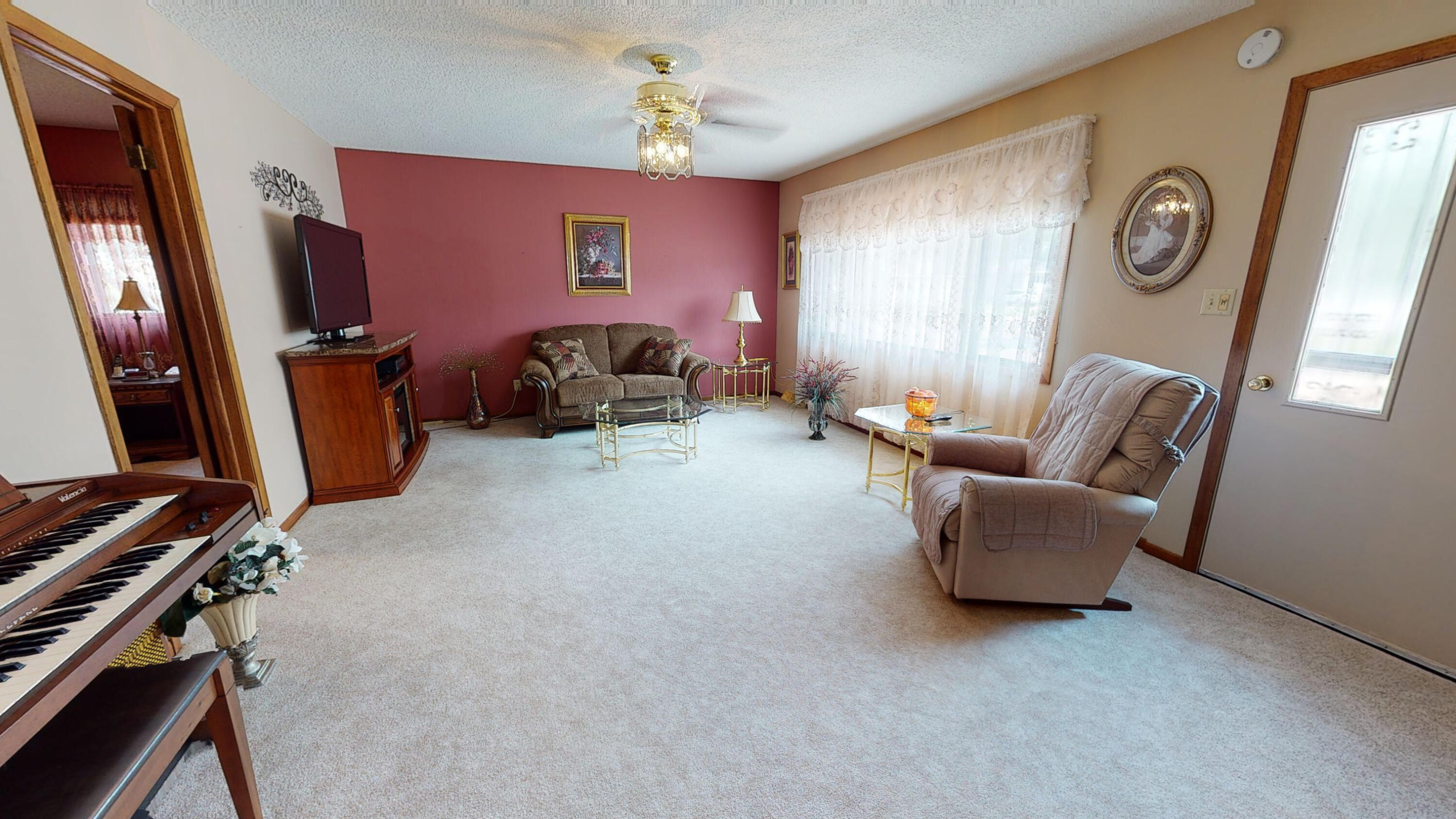 1109 N Kimball St