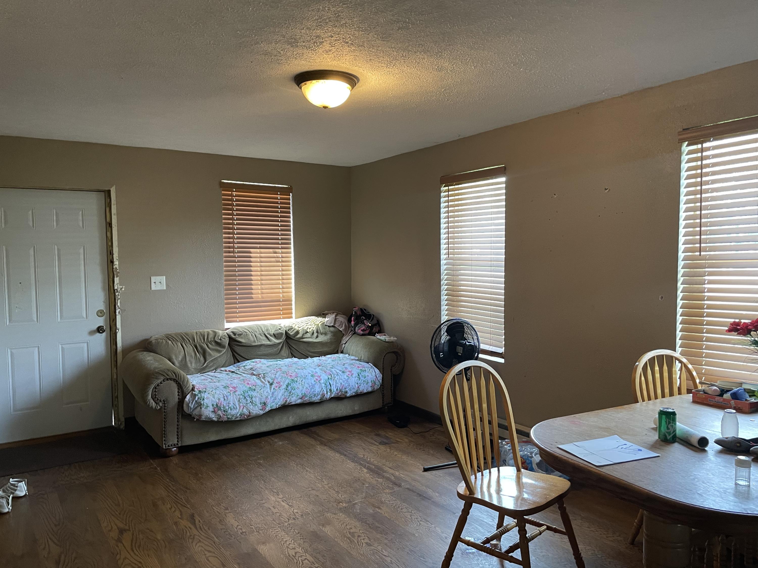 408/410 N Main St