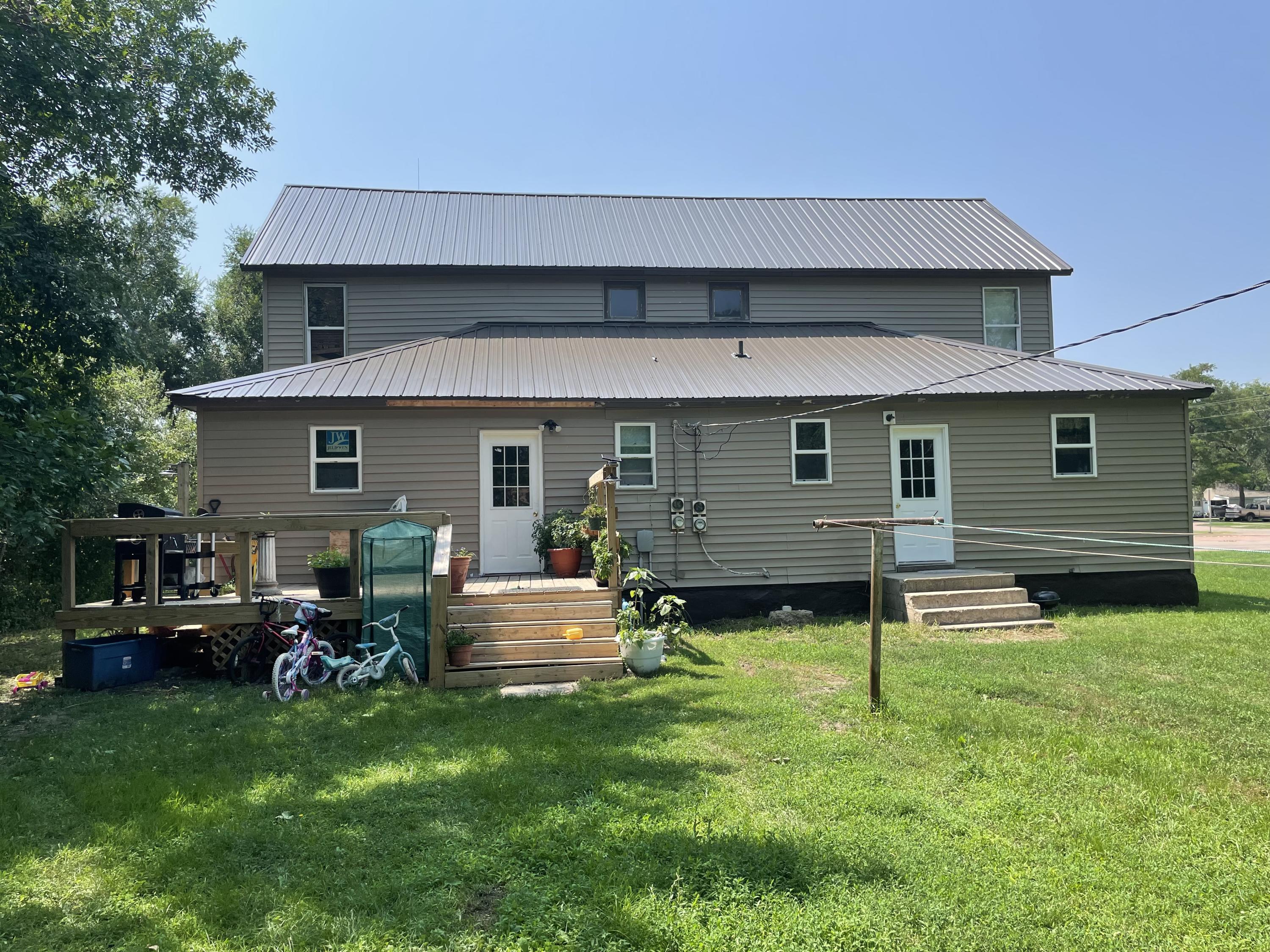 408/410 N Main St