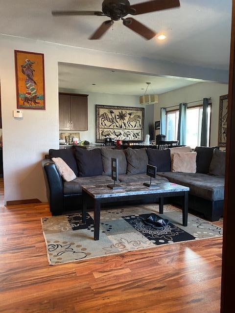 617 W Cedar Ave