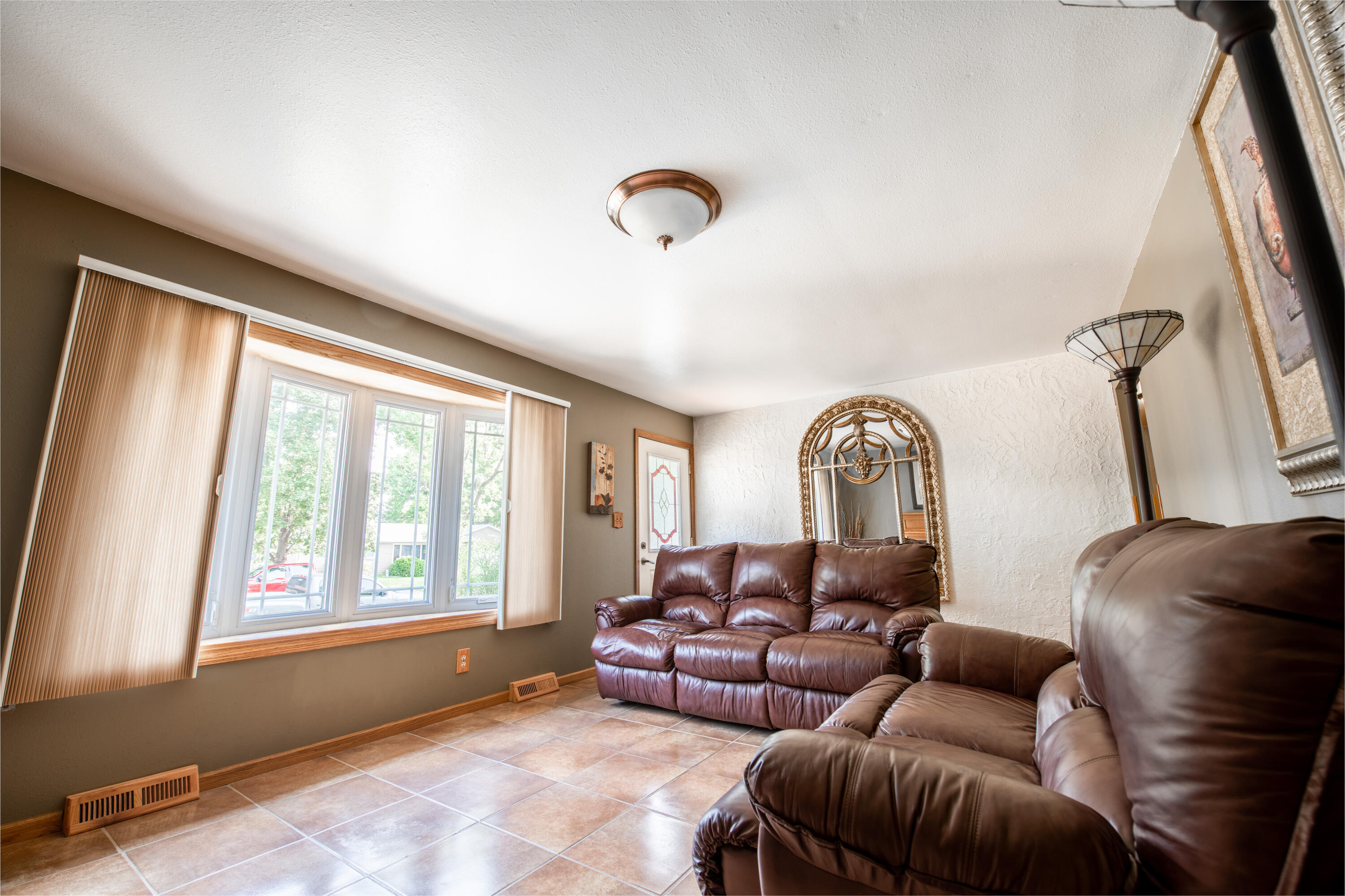 509 E 13th Ave