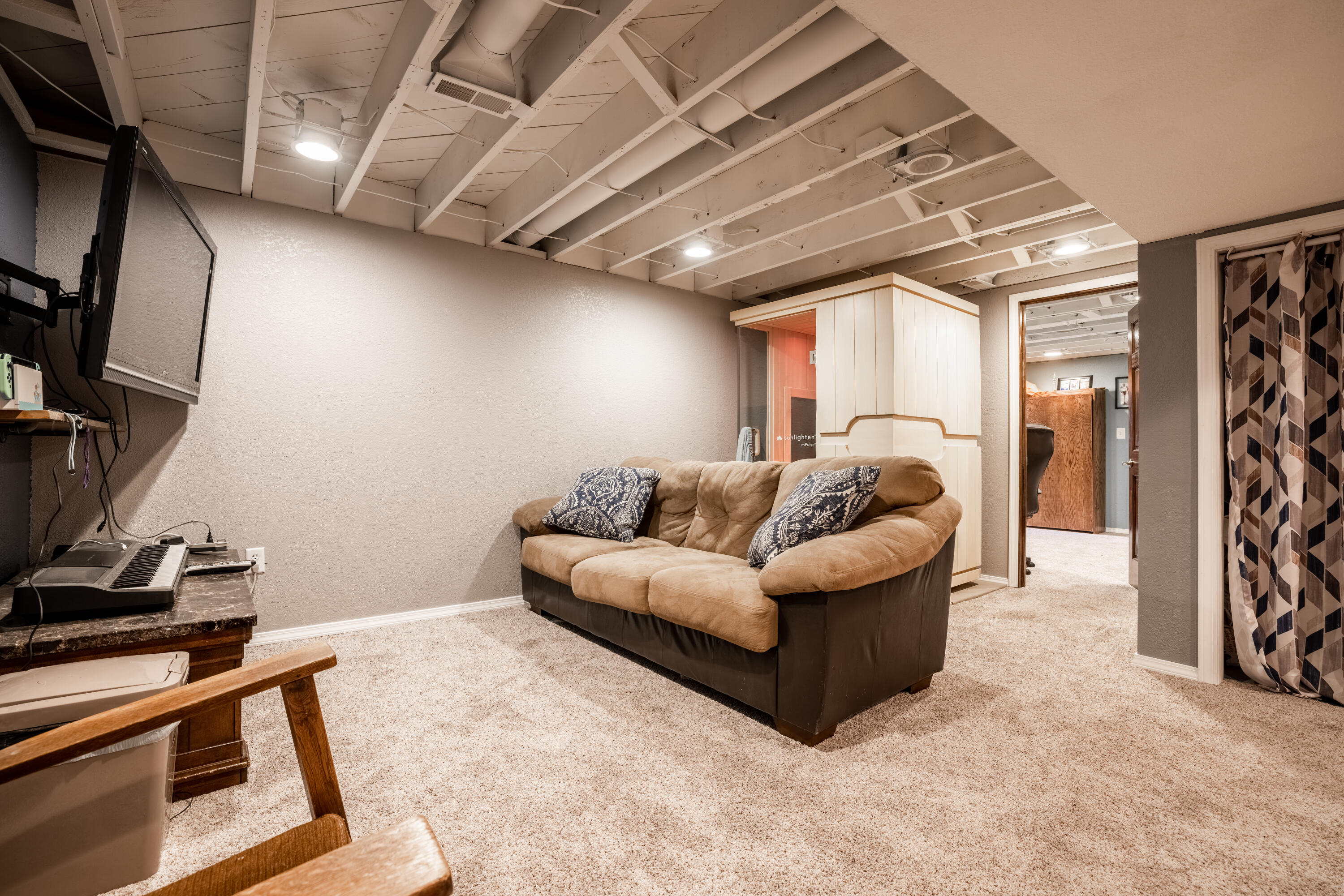 1315 W Ash Ave