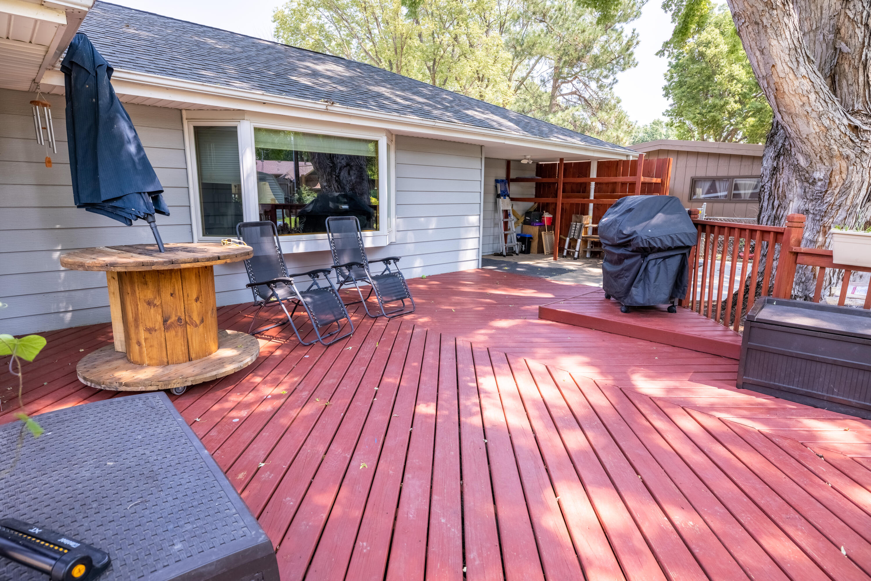 1315 W Ash Ave