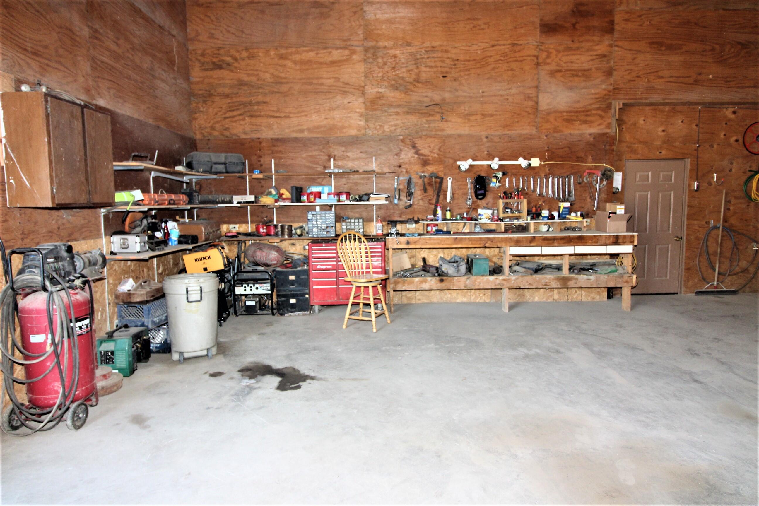 805 Oak Ave