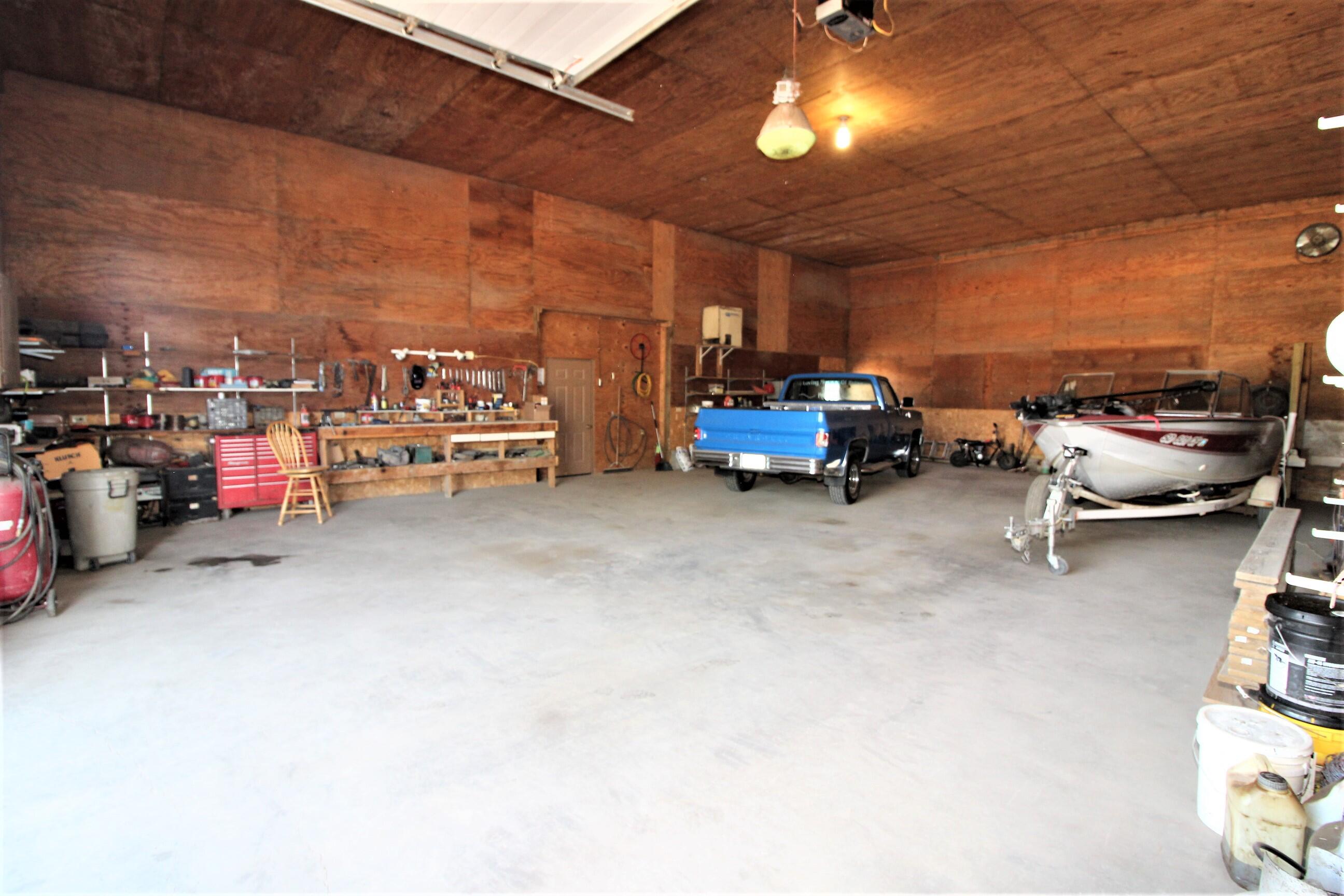 805 Oak Ave