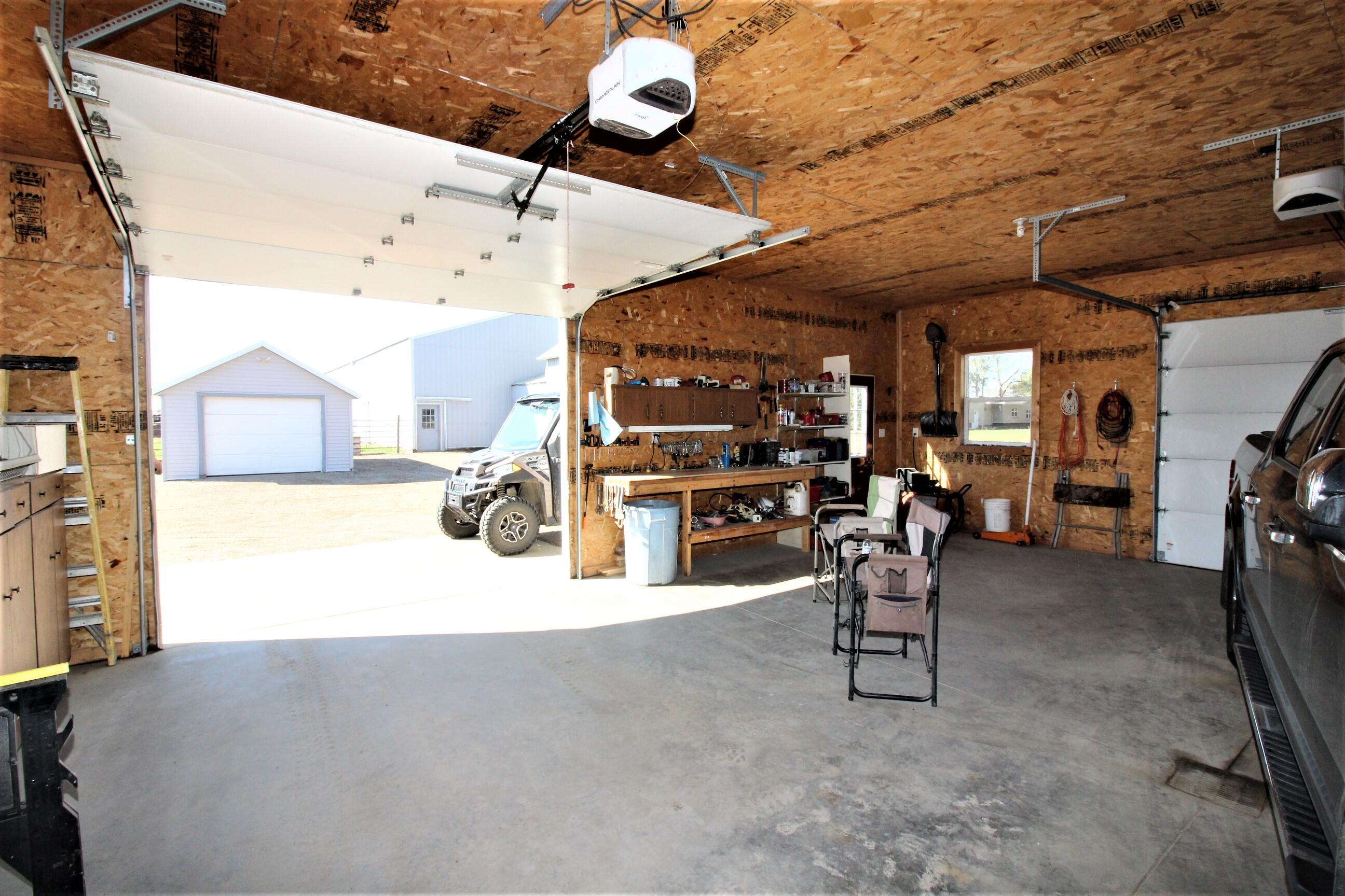 805 Oak Ave