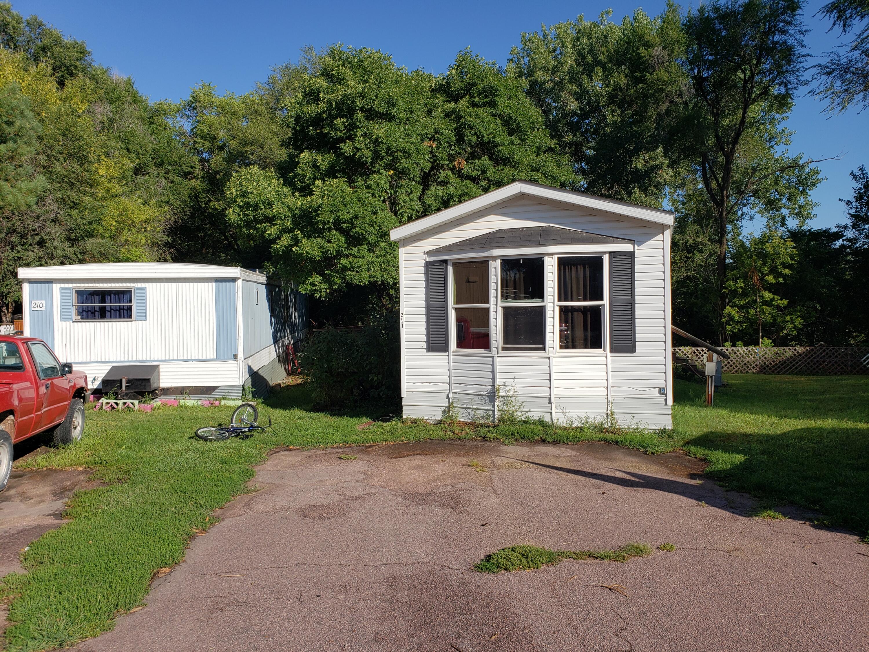 1220 E Havens Lot#211 Ave
