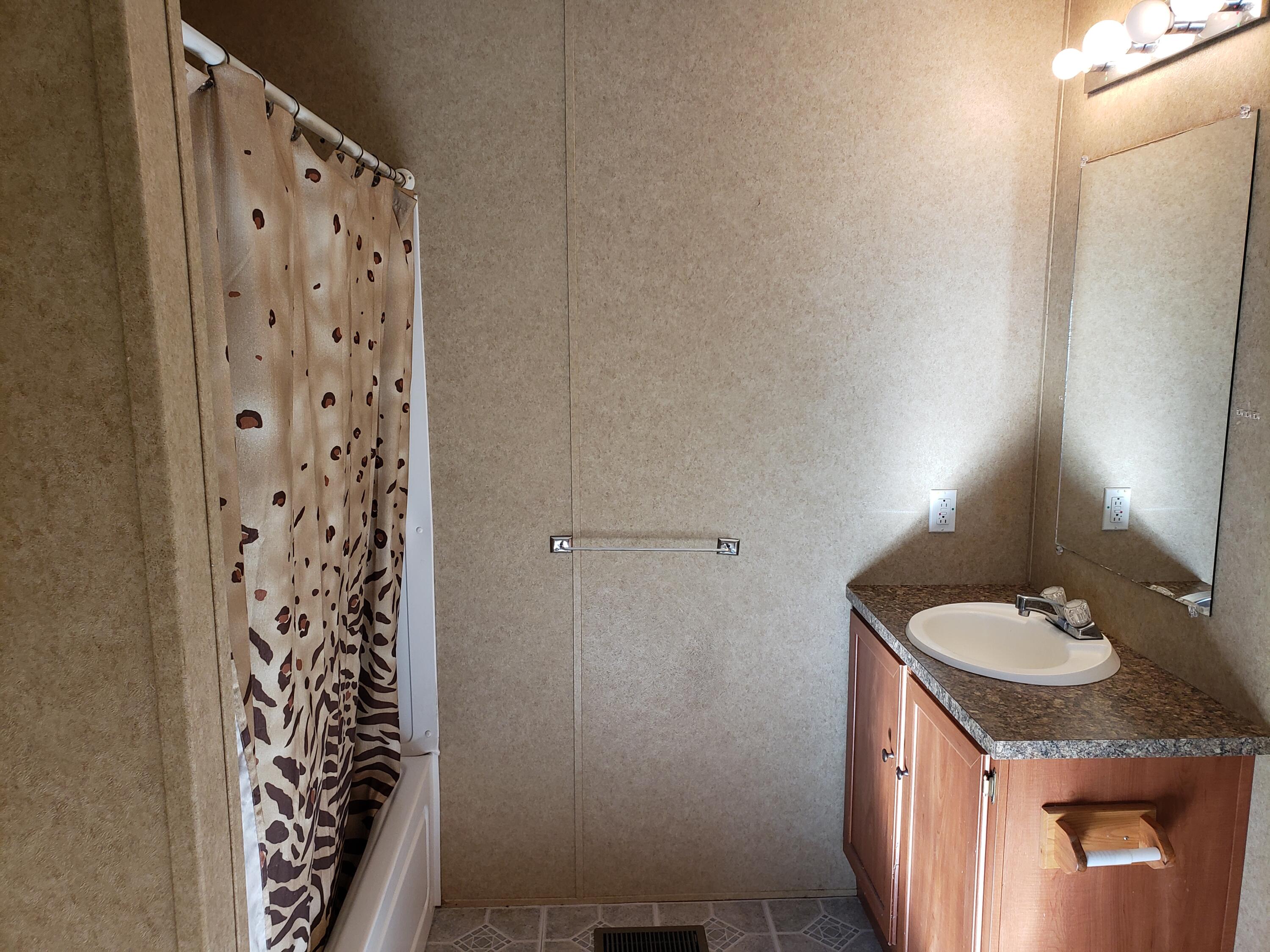 1220 E Havens Lot#211 Ave